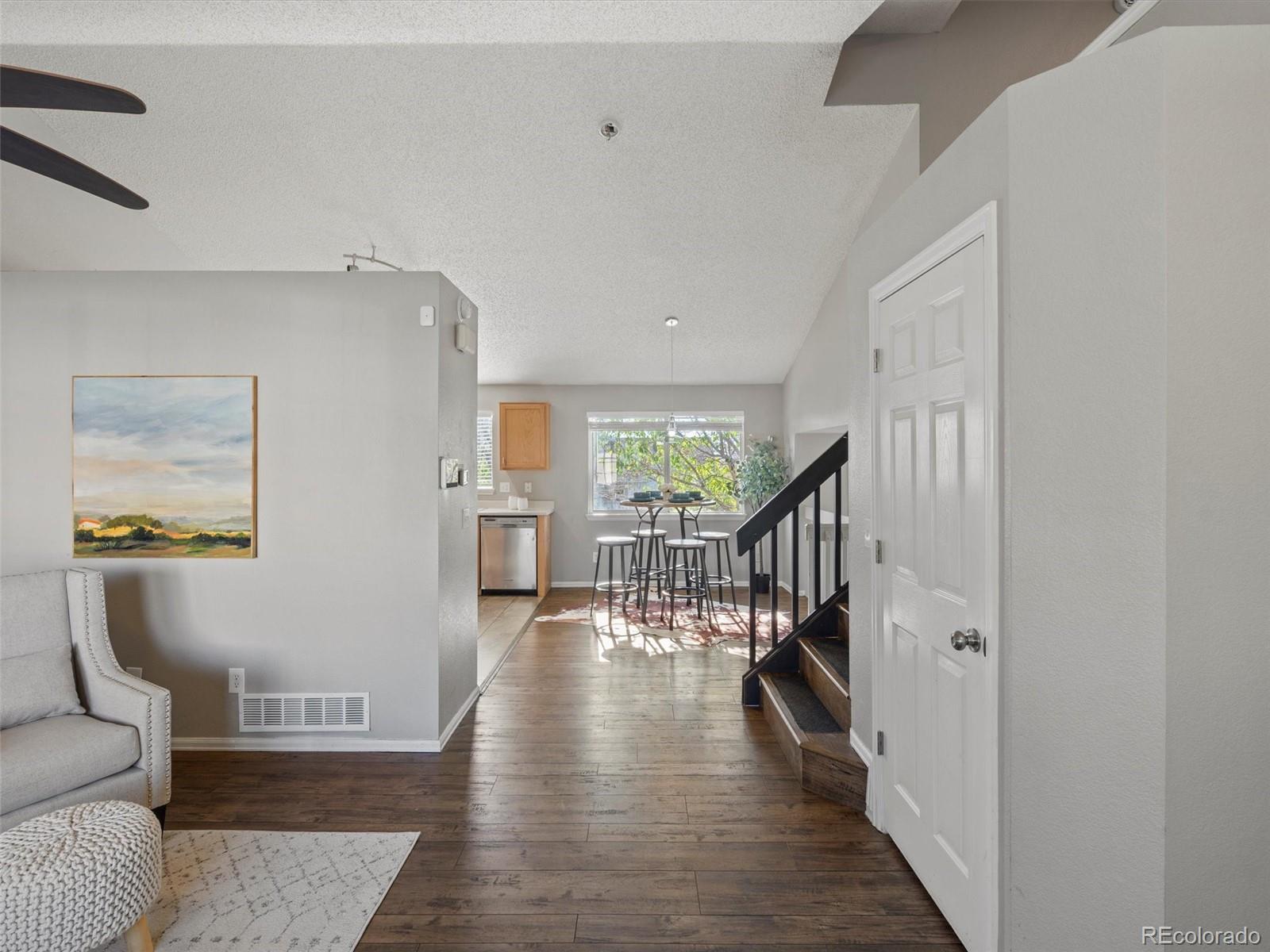 MLS Image #4 for 5115 s valdai street,aurora, Colorado