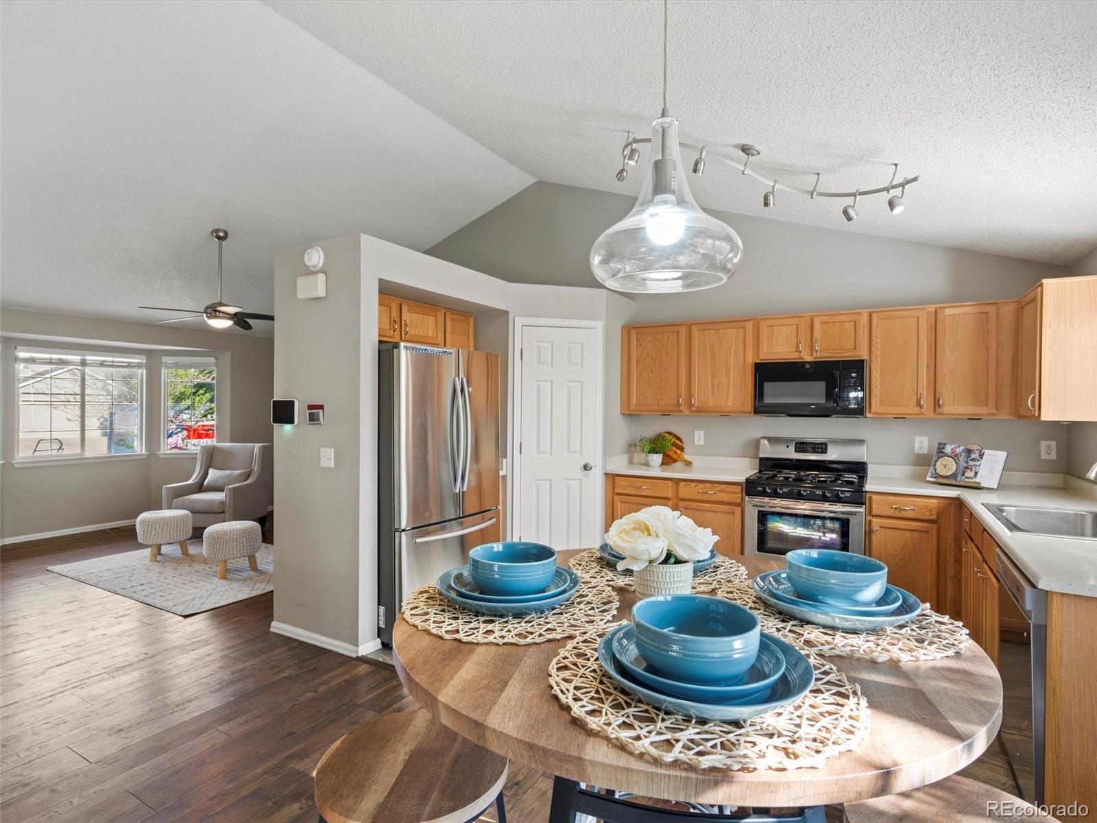 MLS Image #7 for 5115 s valdai street,aurora, Colorado