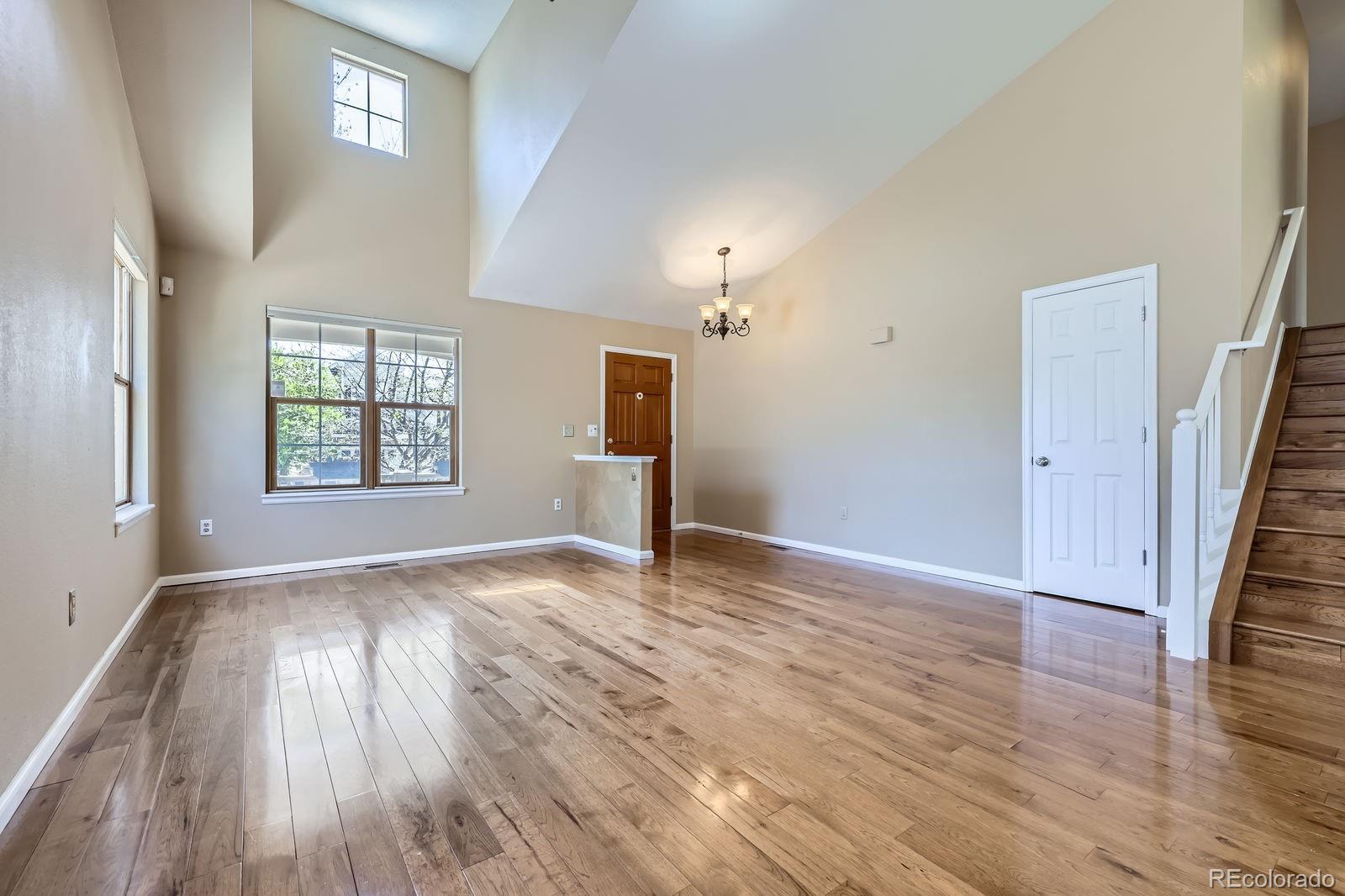 MLS Image #3 for 9916  spring hill lane,highlands ranch, Colorado