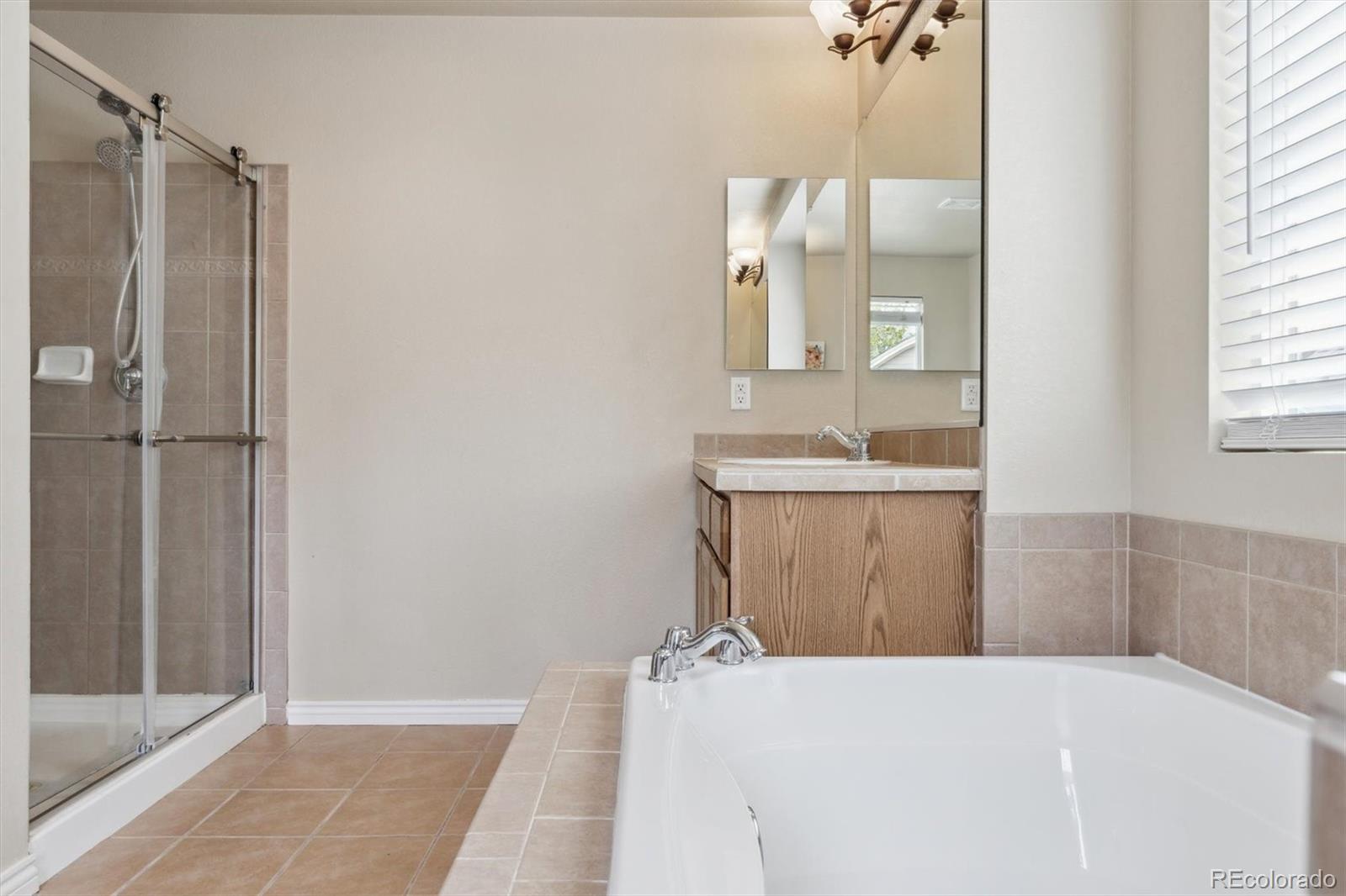 MLS Image #25 for 3475  golden spur loop,castle rock, Colorado