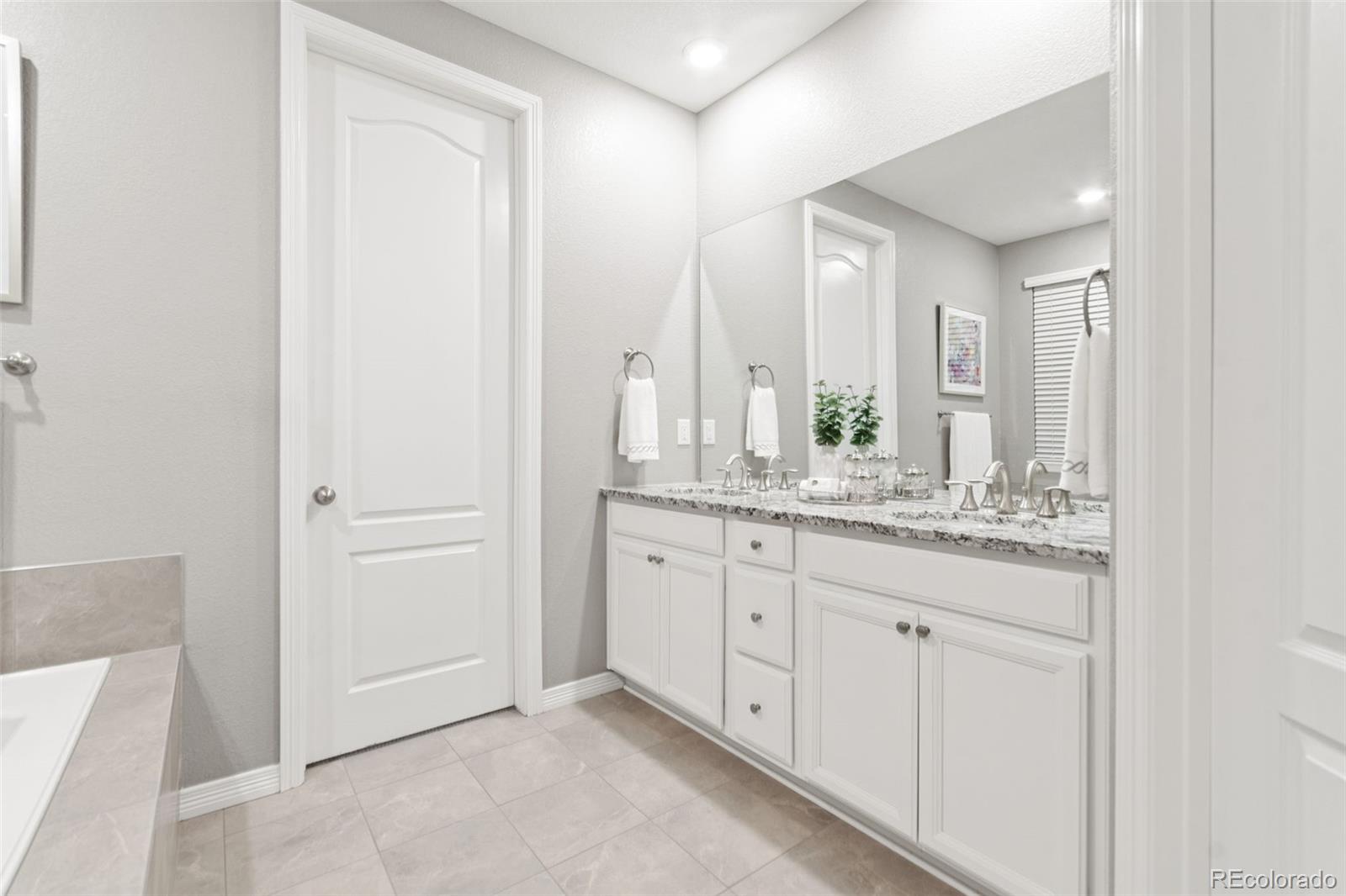 MLS Image #24 for 18922 w 84th avenue,arvada, Colorado