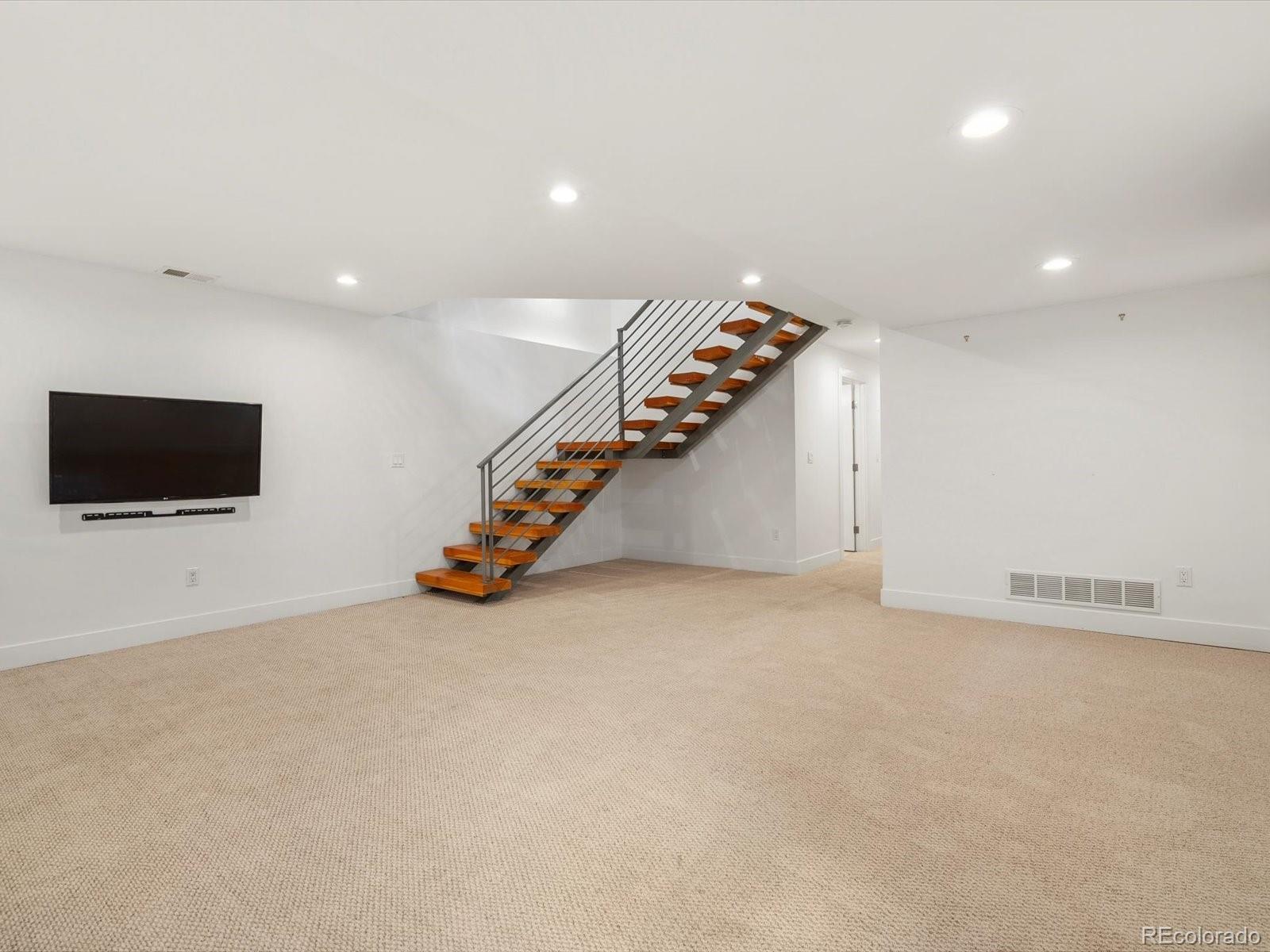 MLS Image #35 for 3841  stuart street,denver, Colorado