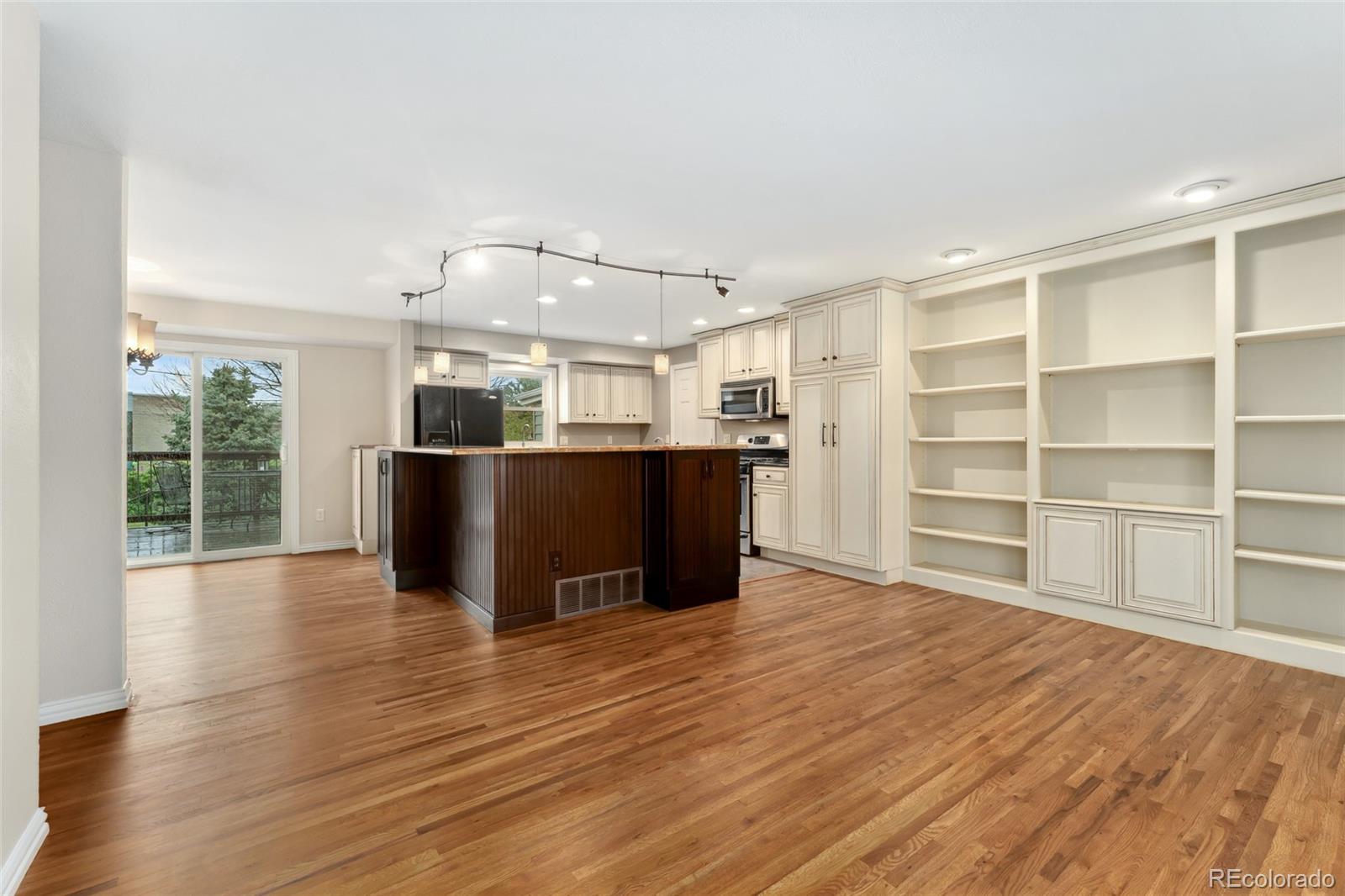MLS Image #4 for 7333 s dexter way,centennial, Colorado