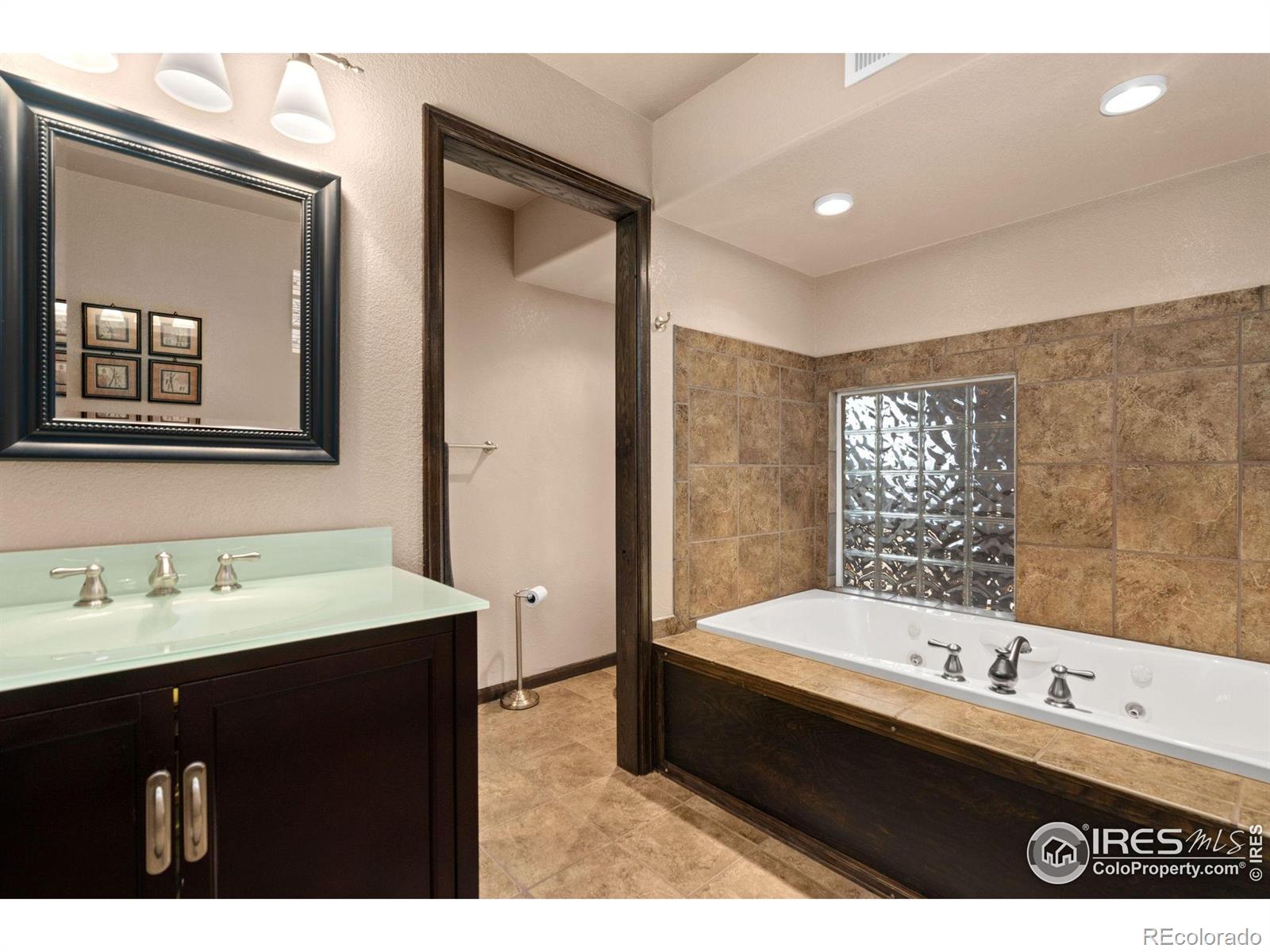 MLS Image #17 for 2425  19th avenue,greeley, Colorado