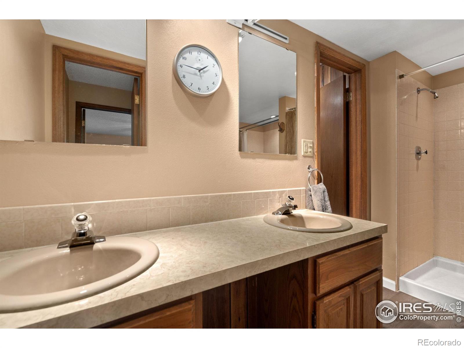 MLS Image #9 for 2425  19th avenue,greeley, Colorado