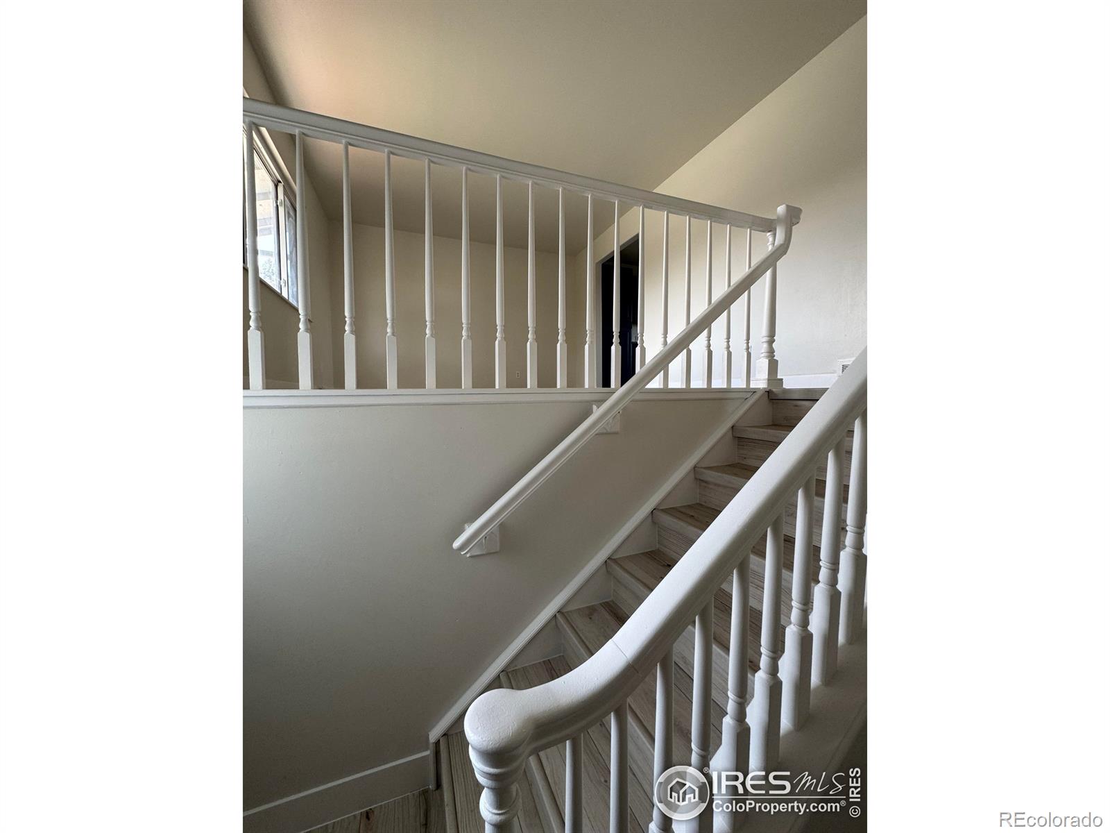 MLS Image #14 for 2221 e 84th avenue,denver, Colorado