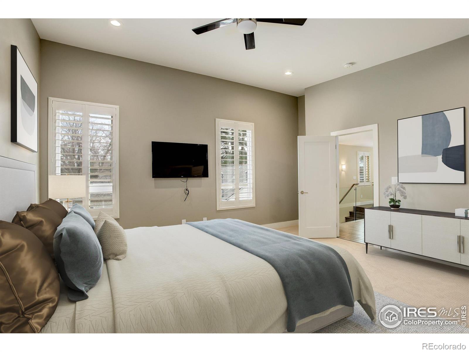 MLS Image #14 for 2624 s race street,denver, Colorado
