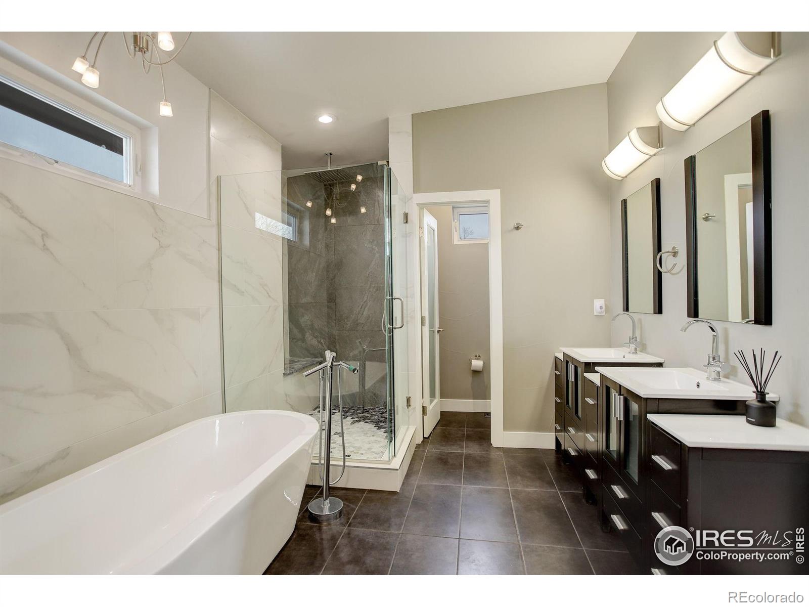 MLS Image #17 for 2624 s race street,denver, Colorado
