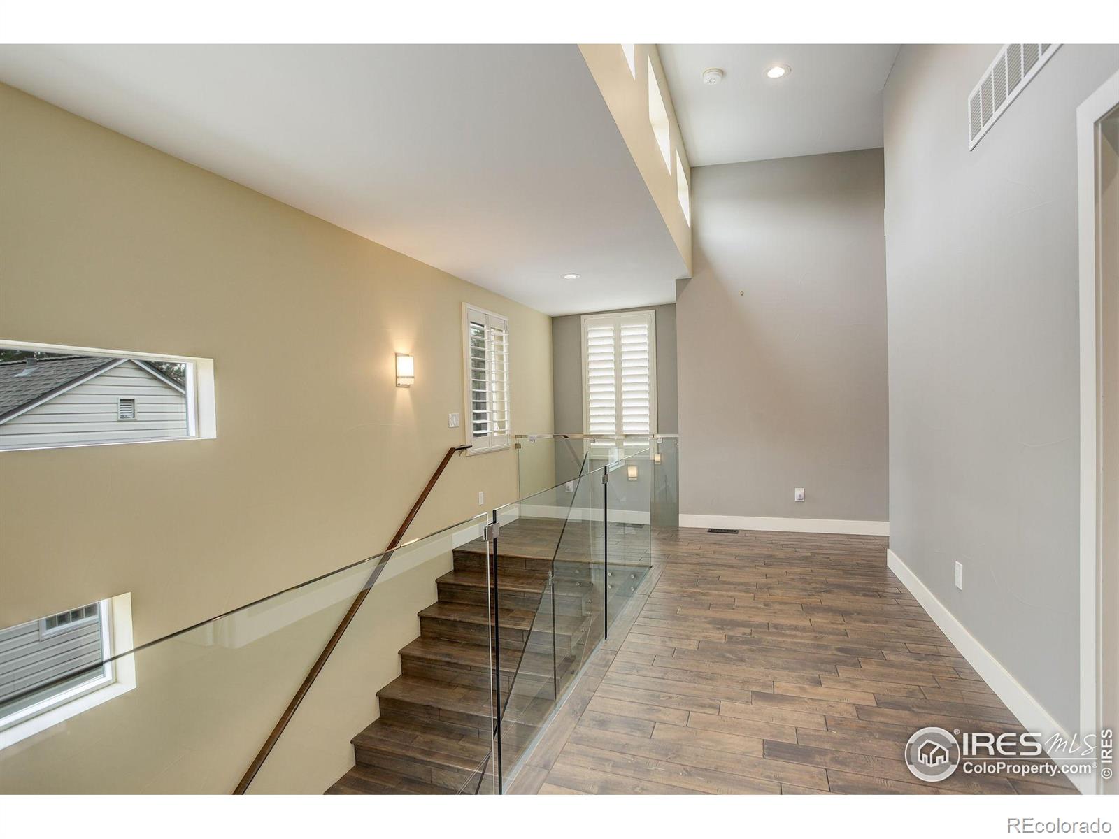 MLS Image #20 for 2624 s race street,denver, Colorado