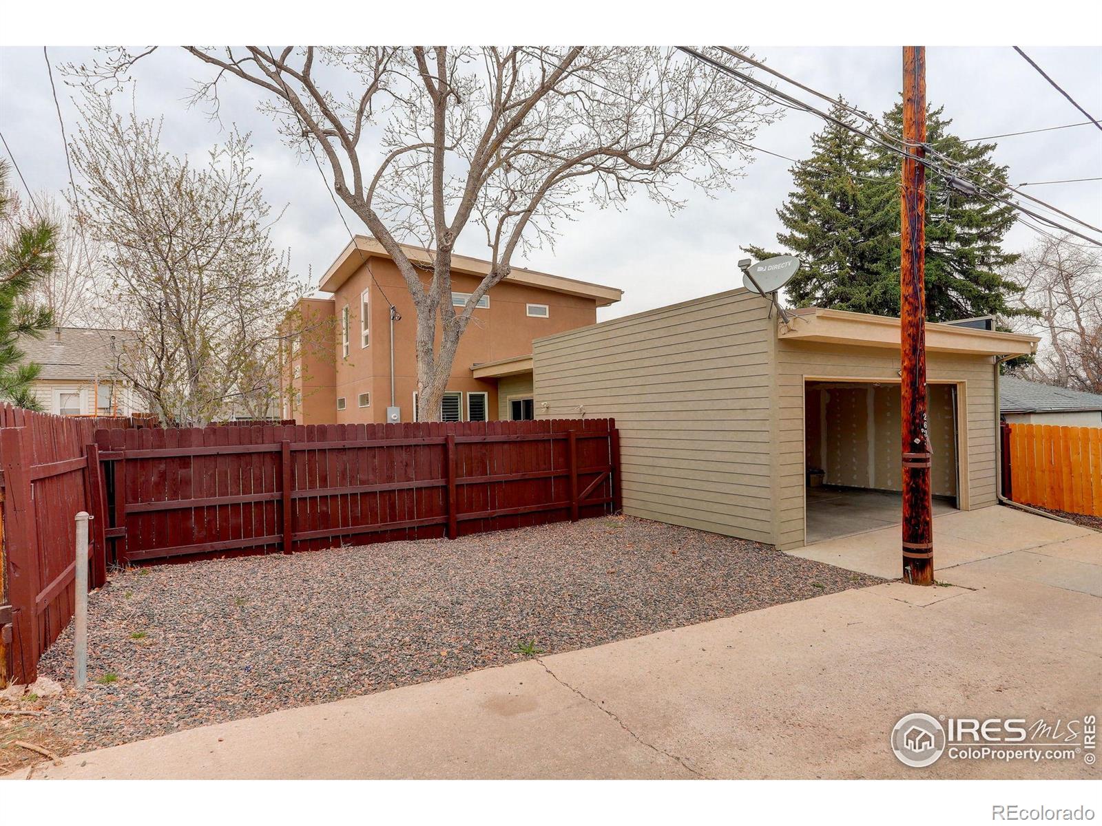 MLS Image #26 for 2624 s race street,denver, Colorado