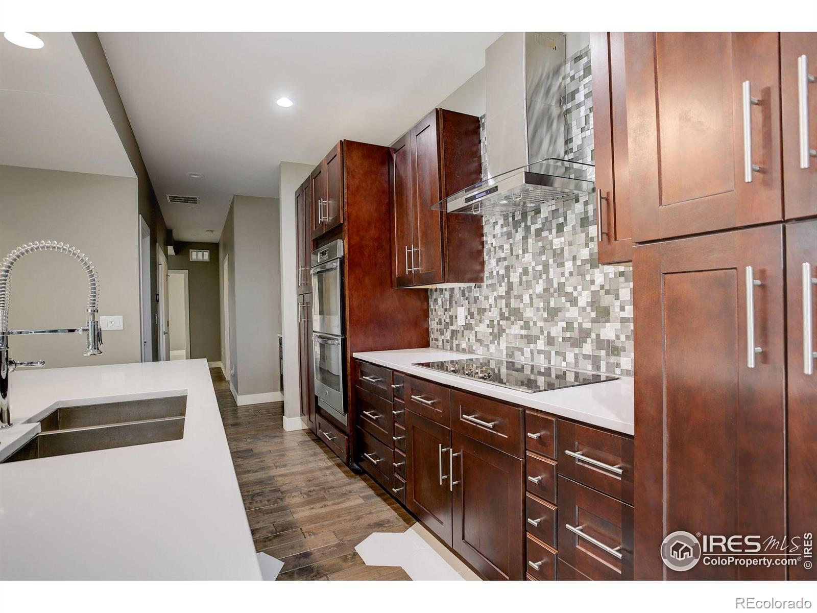 MLS Image #9 for 2624 s race street,denver, Colorado