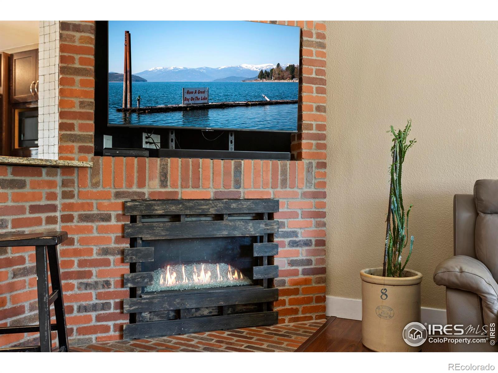 MLS Image #4 for 381  bobcat drive,milliken, Colorado
