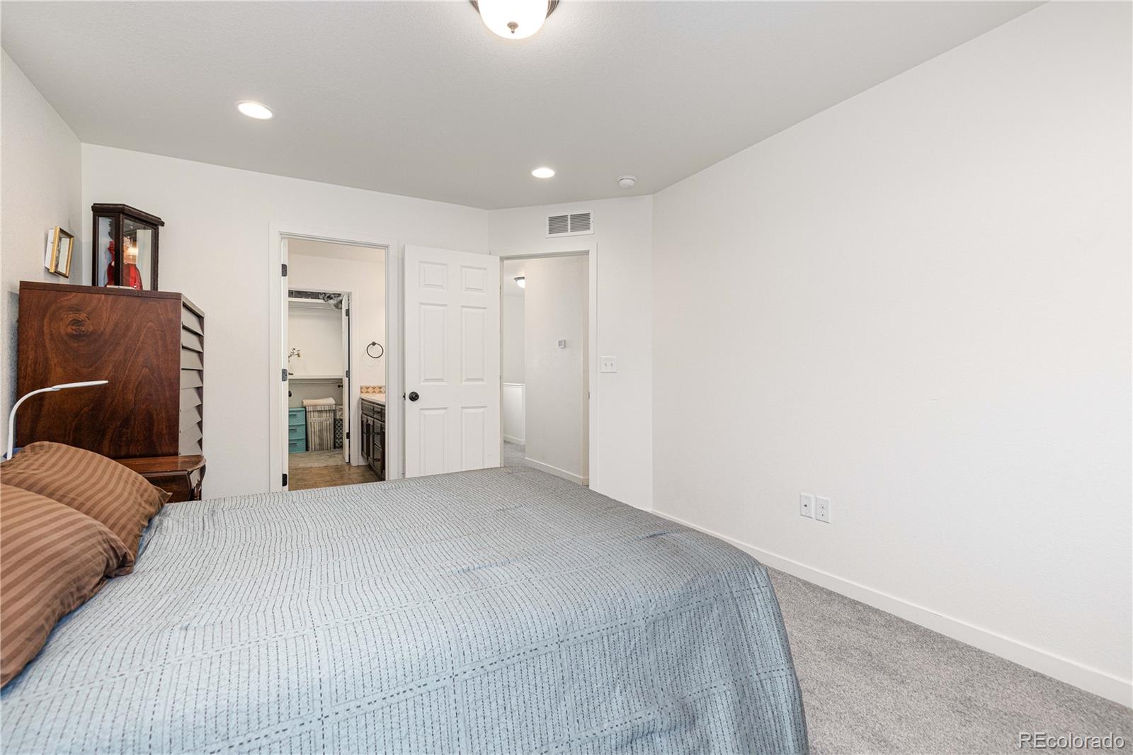 MLS Image #18 for 5480  danube street,denver, Colorado