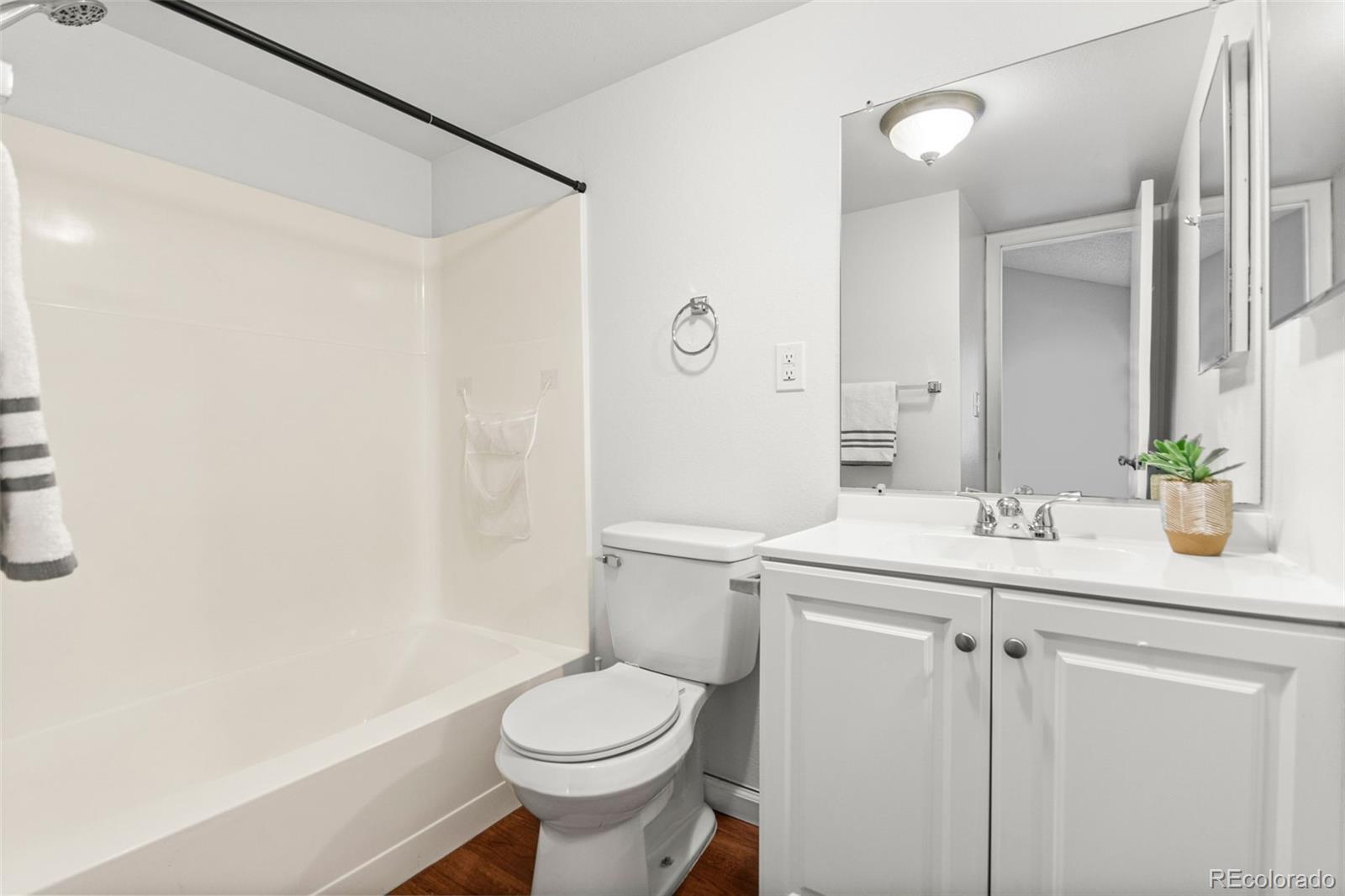 MLS Image #22 for 2297 s oswego way,aurora, Colorado