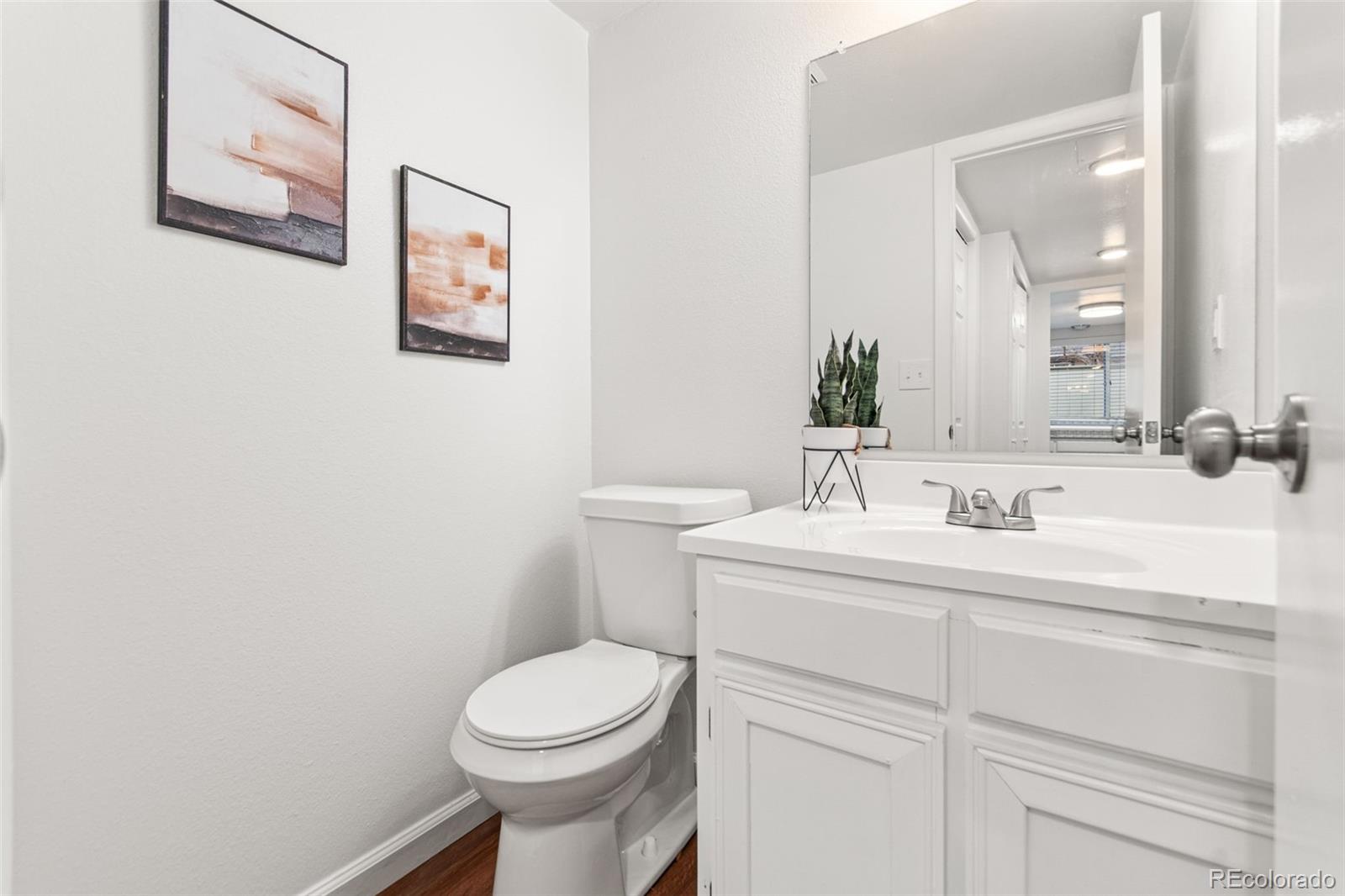MLS Image #28 for 2297 s oswego way,aurora, Colorado