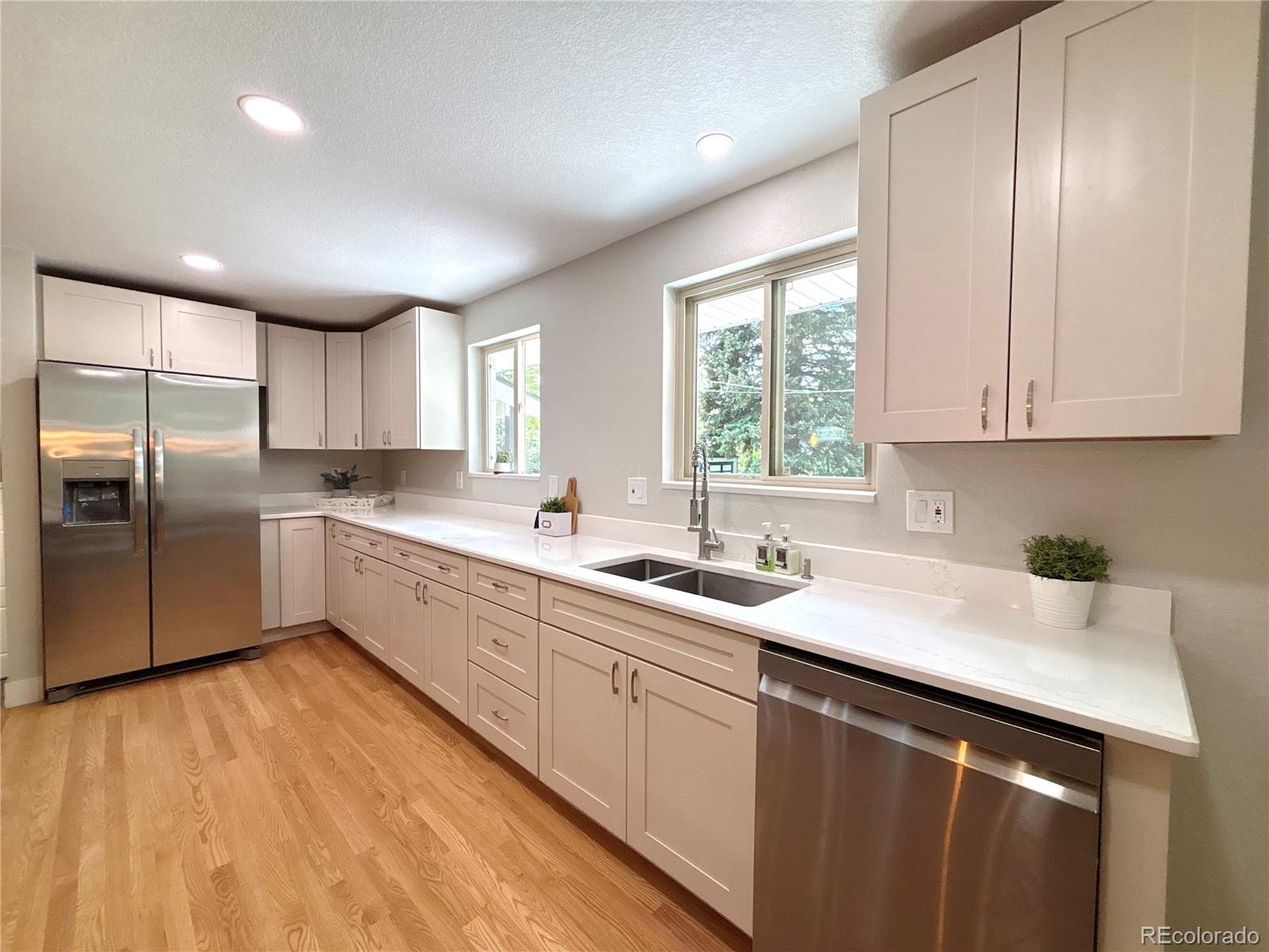 MLS Image #7 for 8426 w woodard drive,lakewood, Colorado