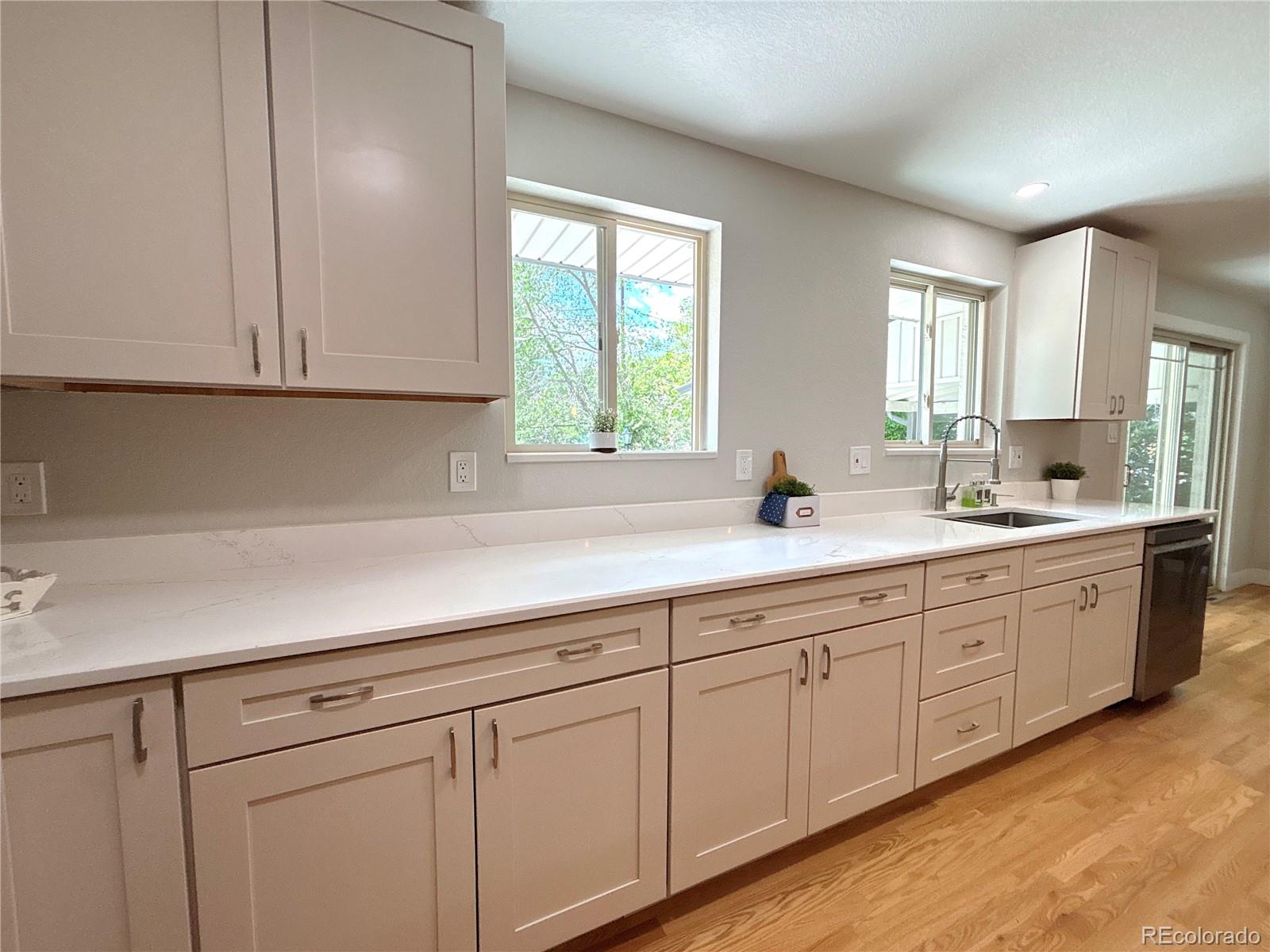 MLS Image #9 for 8426 w woodard drive,lakewood, Colorado