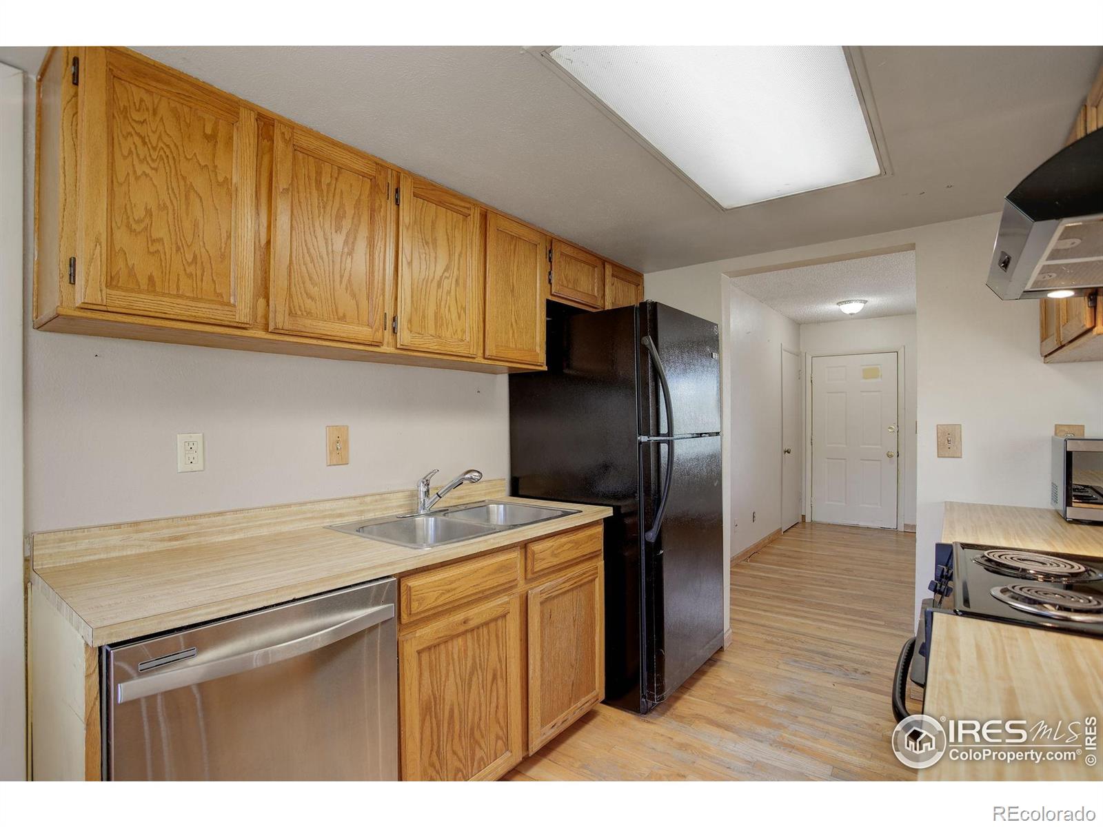 MLS Image #9 for 13580  eliot court,broomfield, Colorado