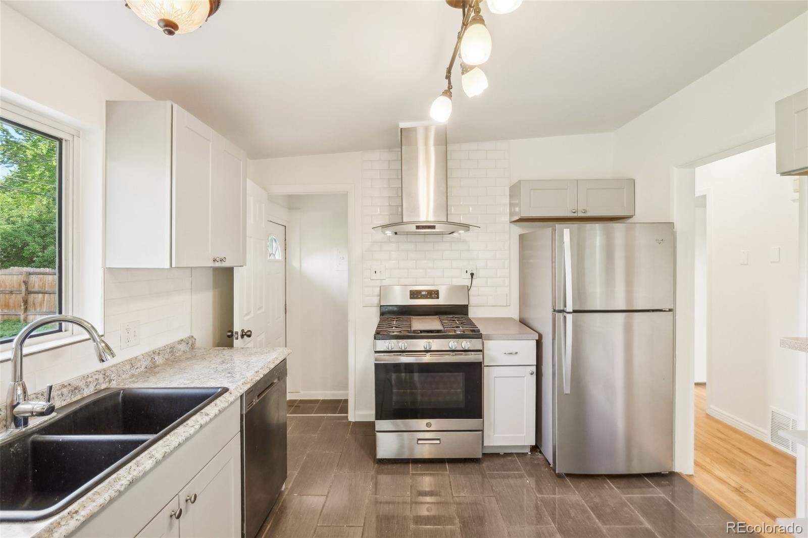 MLS Image #11 for 6155  carr street,arvada, Colorado