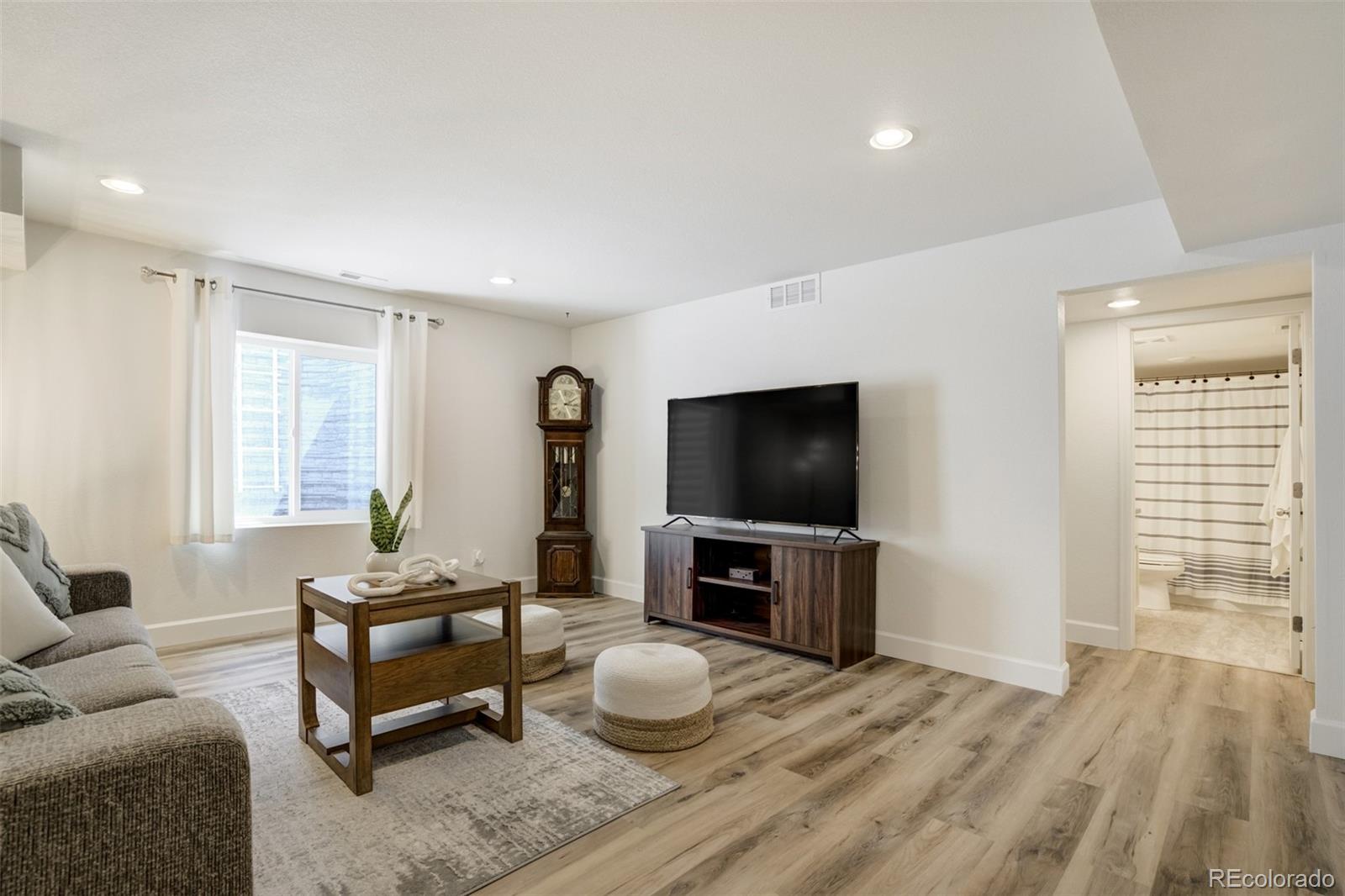 MLS Image #29 for 6646  golden briar lane,colorado springs, Colorado