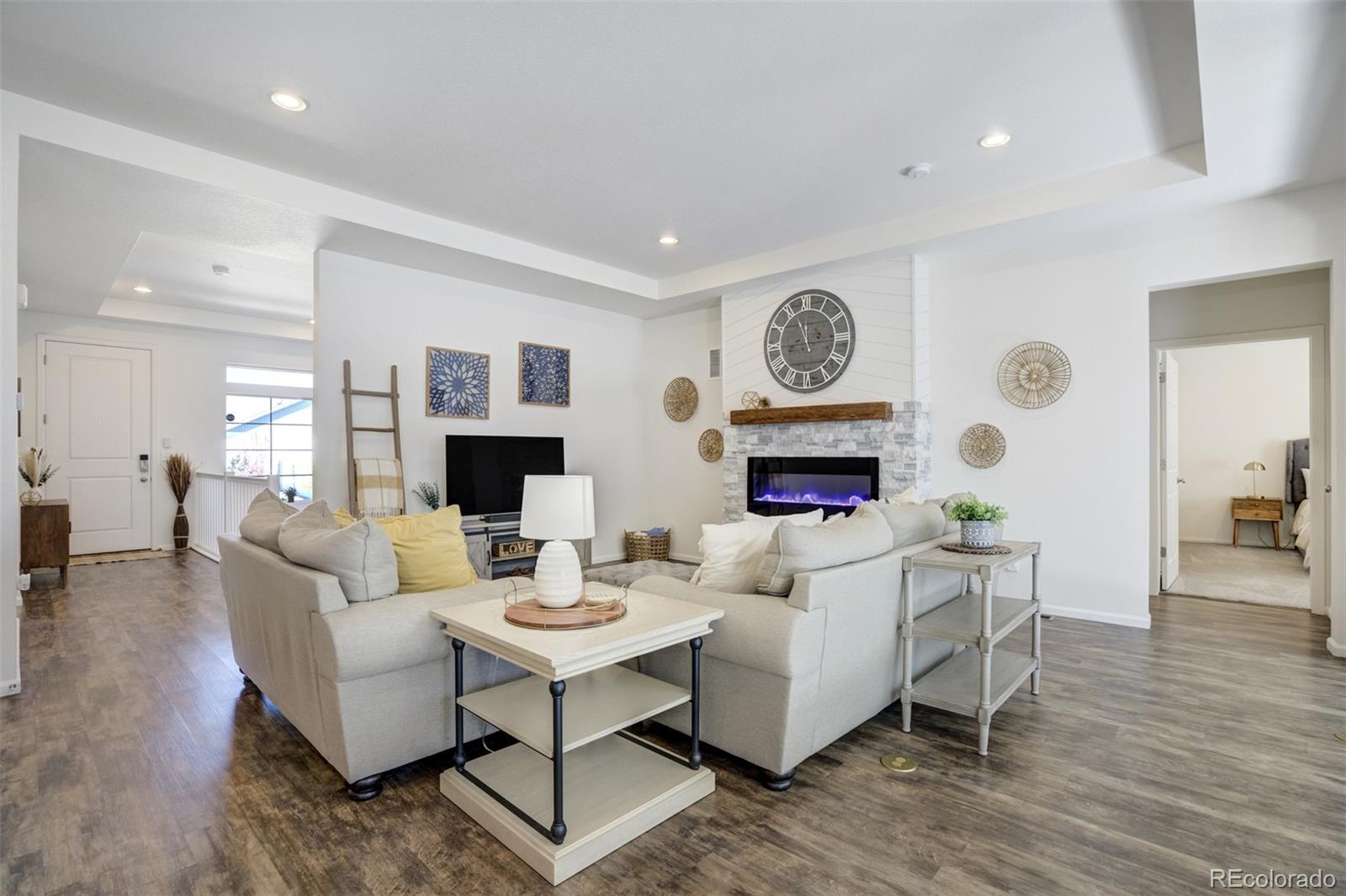 MLS Image #9 for 6646  golden briar lane,colorado springs, Colorado
