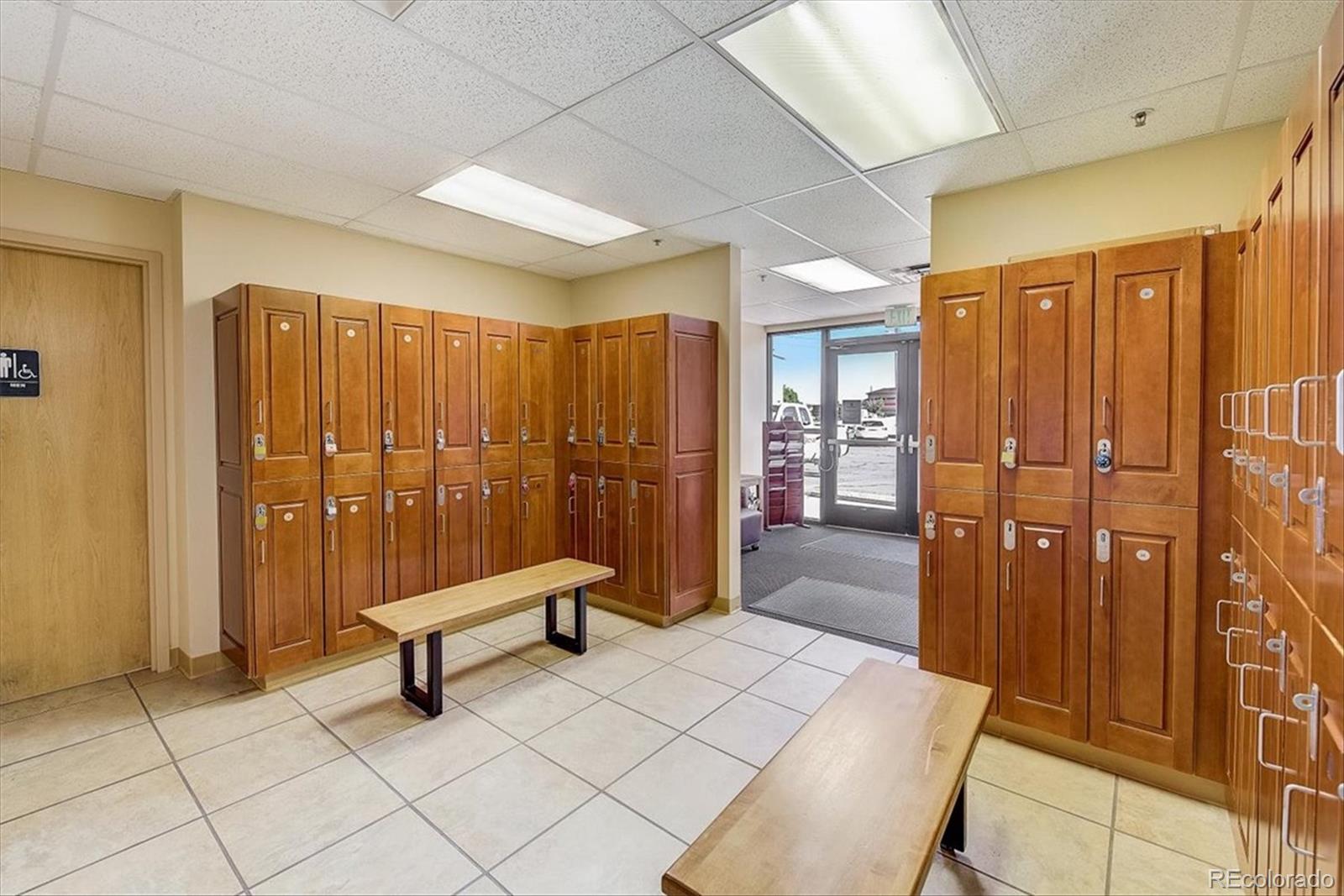 MLS Image #32 for 580 s clinton street,denver, Colorado