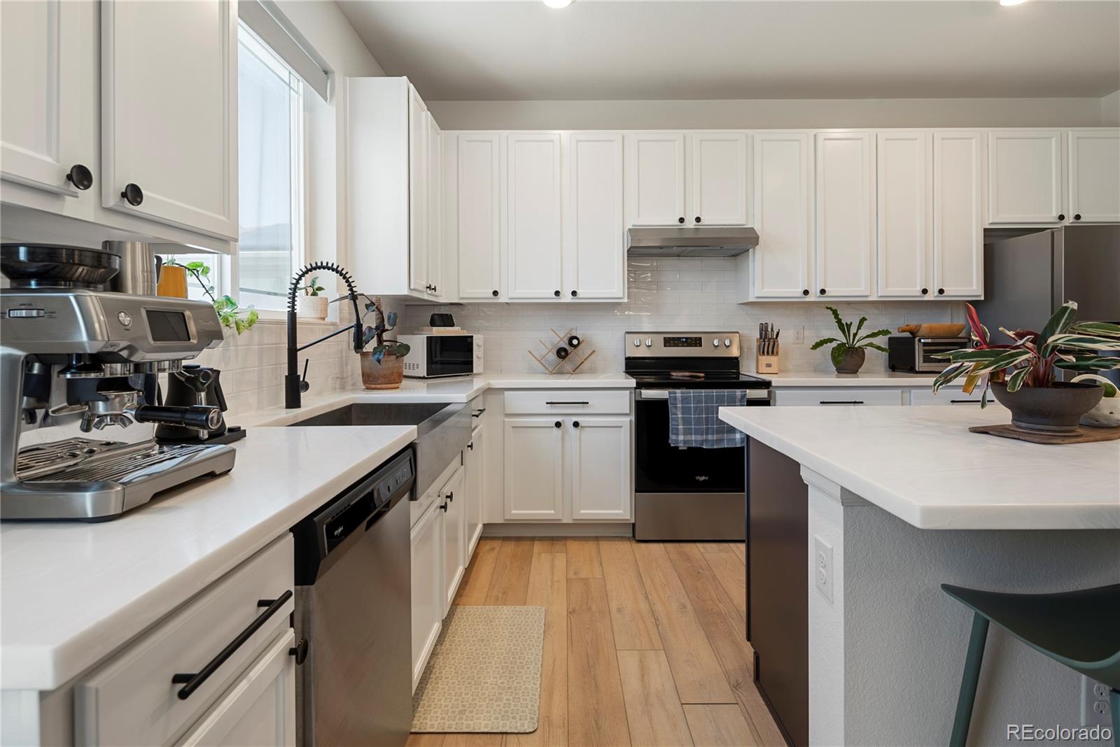 MLS Image #9 for 6099 n netherland court,aurora, Colorado