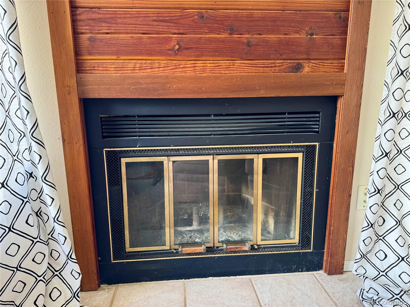 MLS Image #18 for 6899  countryside lane,niwot, Colorado