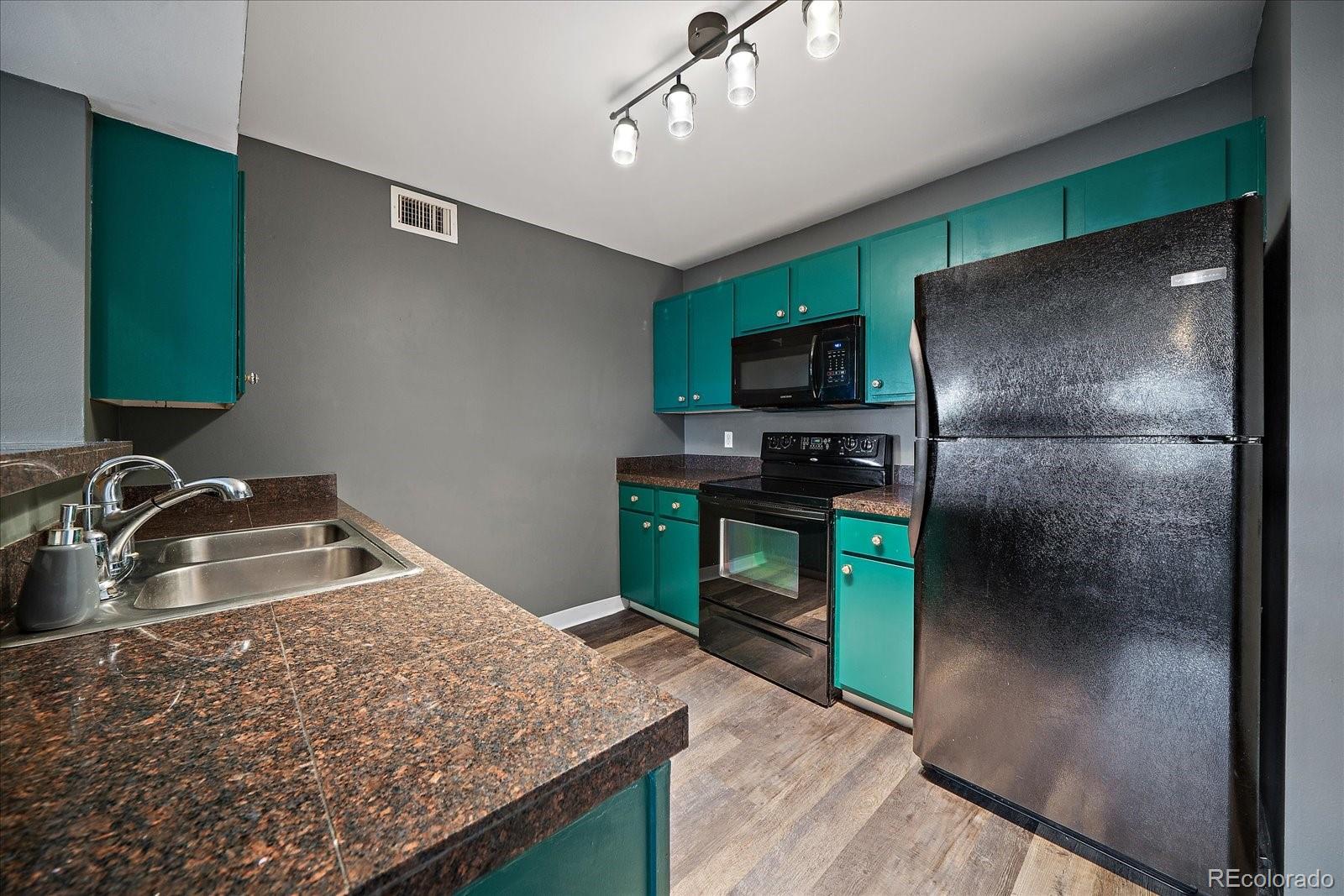 MLS Image #9 for 12931  ironstone way,parker, Colorado