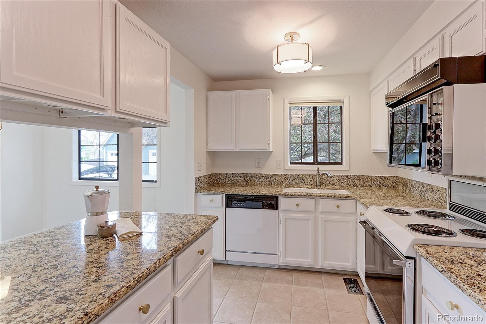 MLS Image #7 for 4877  darwin court,boulder, Colorado