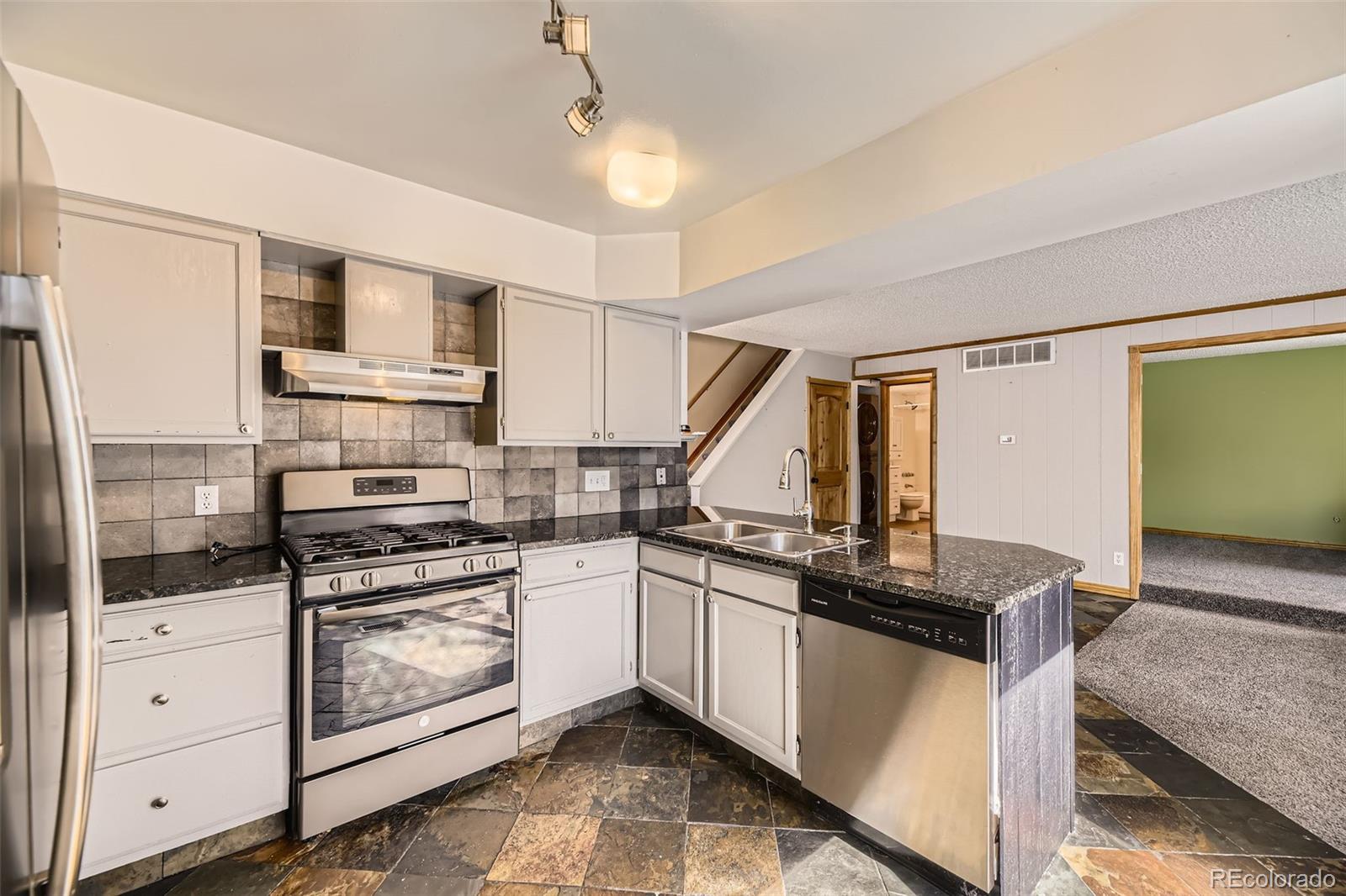 MLS Image #10 for 2469 s xanadu way,aurora, Colorado