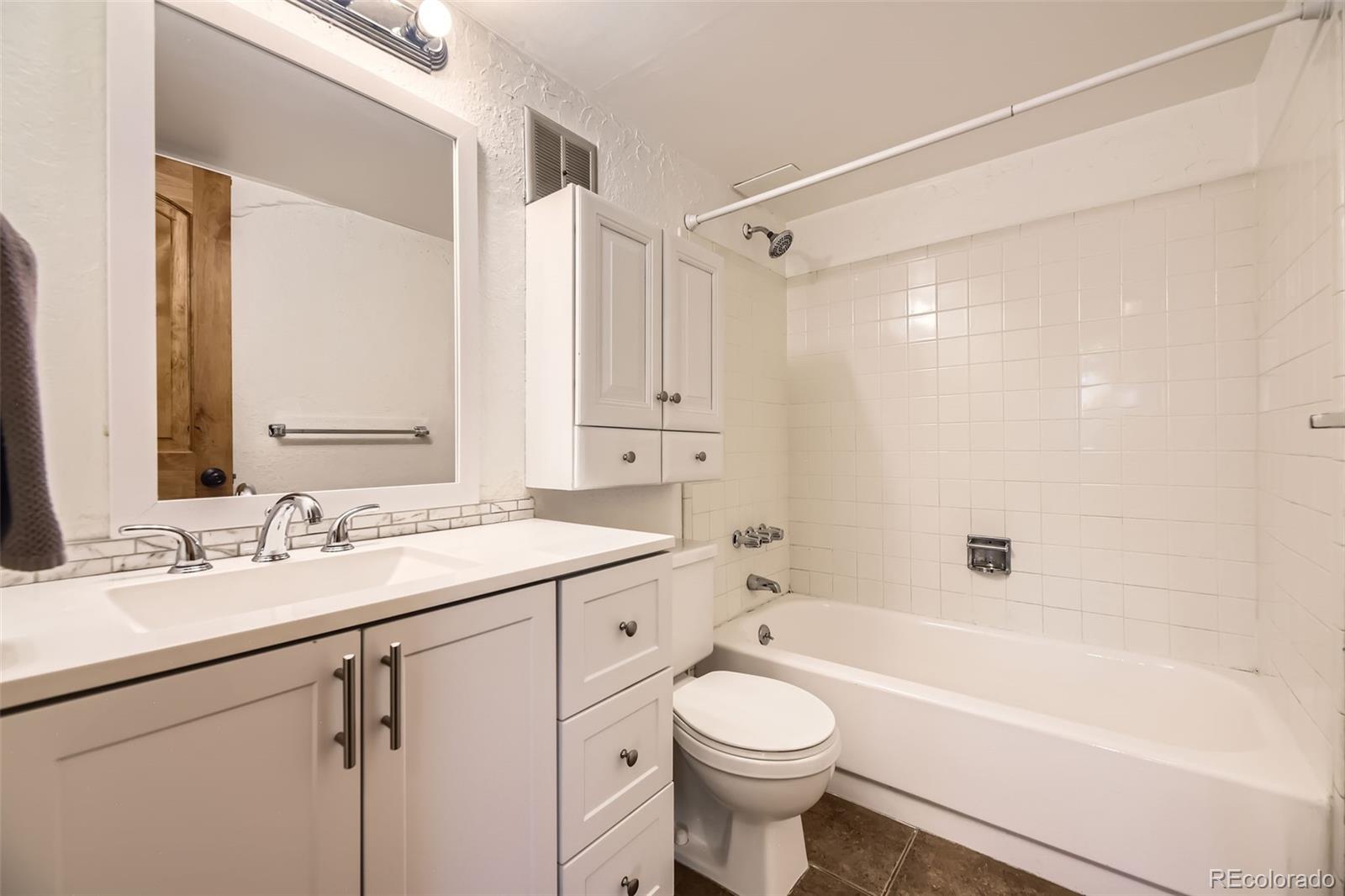 MLS Image #16 for 2469 s xanadu way,aurora, Colorado