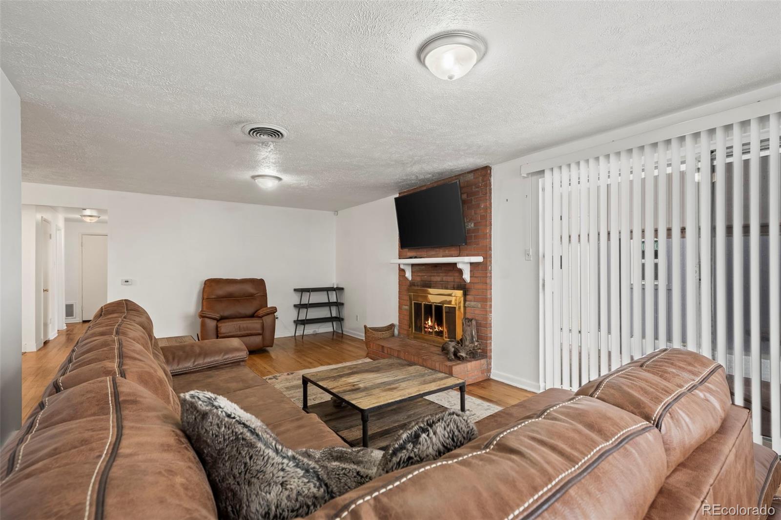 MLS Image #13 for 421  iola street,aurora, Colorado