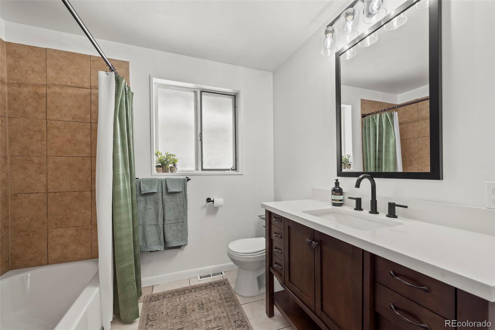 MLS Image #15 for 421  iola street,aurora, Colorado