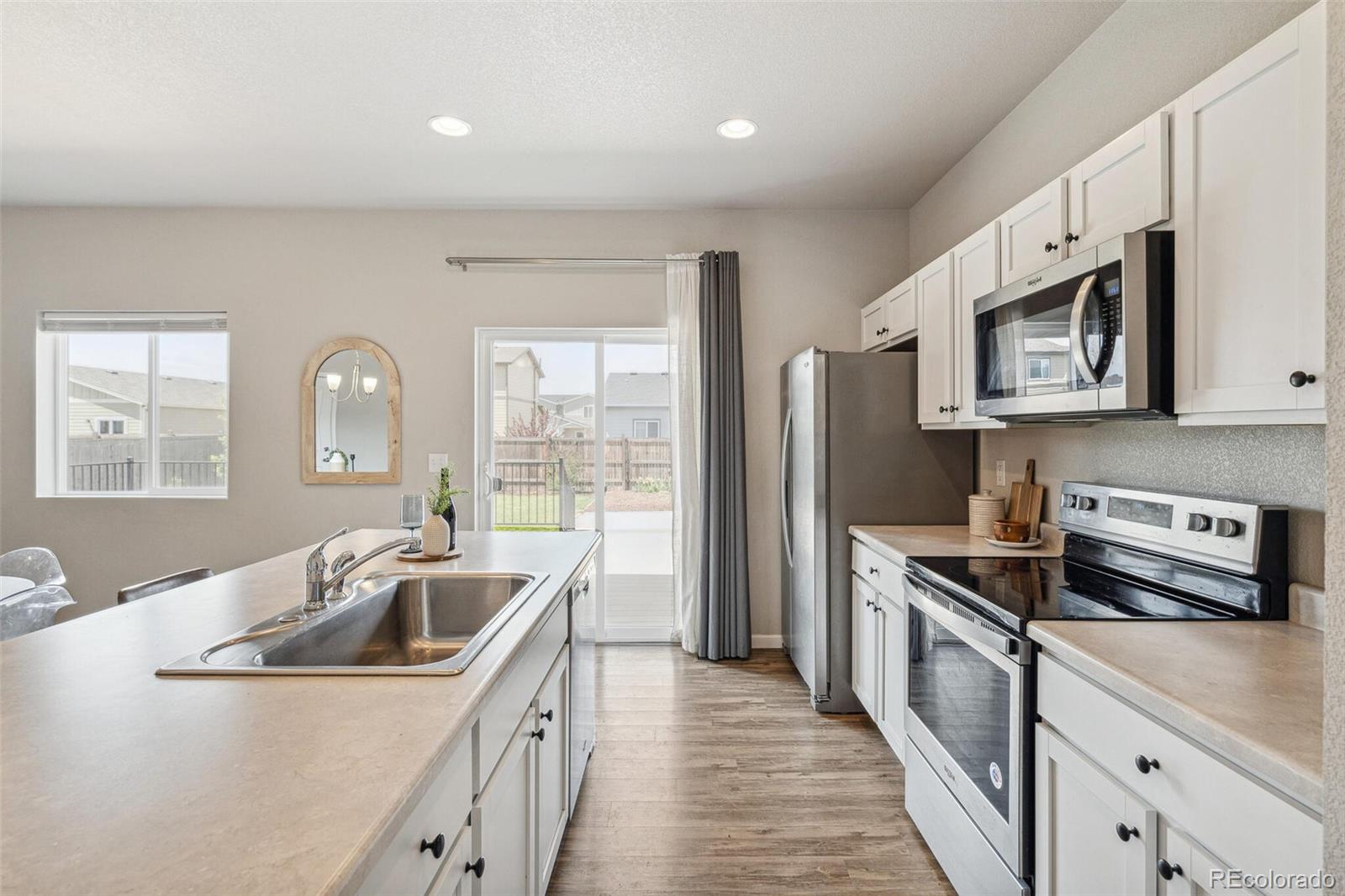 MLS Image #11 for 1119  sherman drive,dacono, Colorado