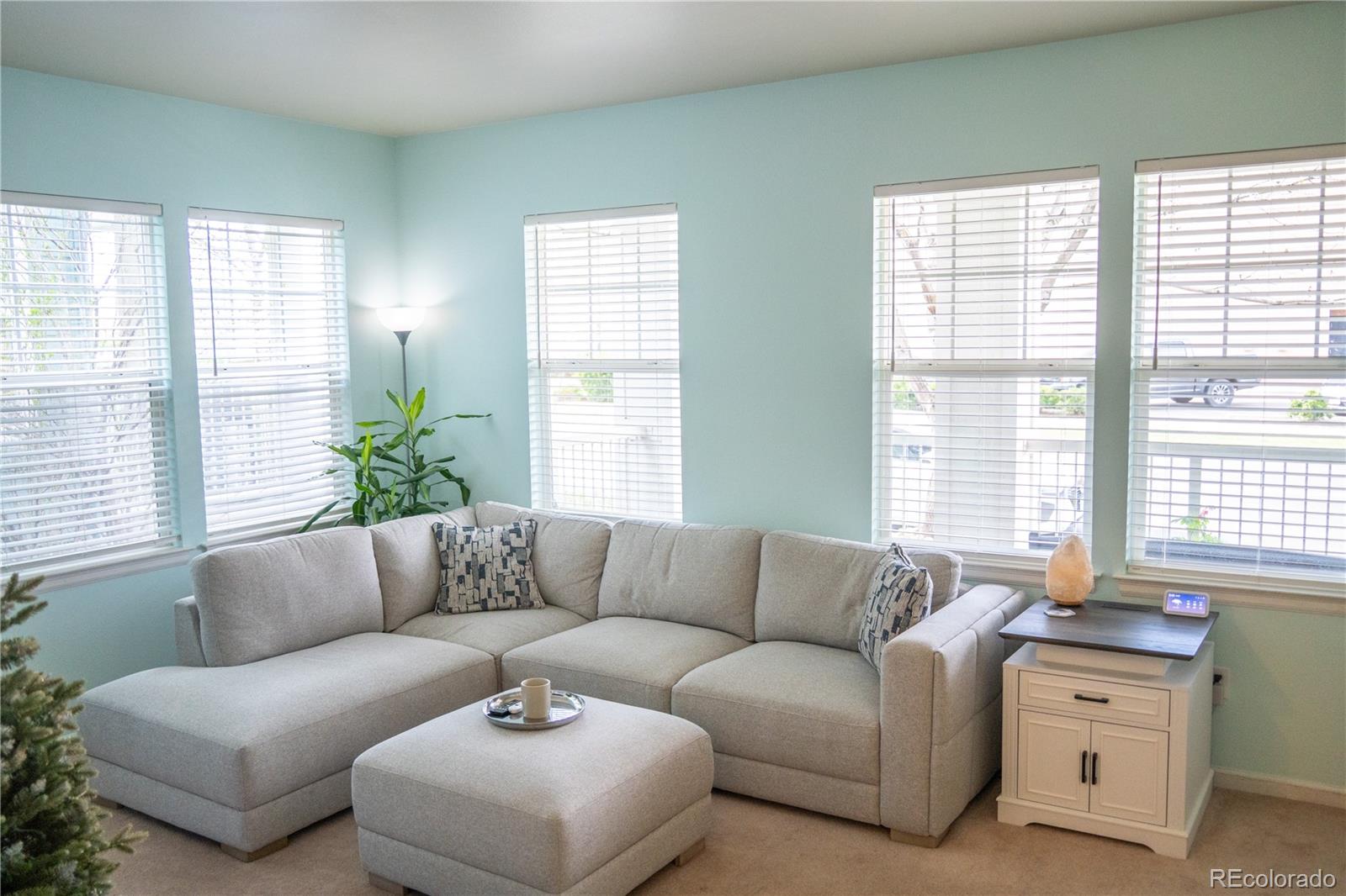 MLS Image #4 for 7472 e 28th avenue,denver, Colorado