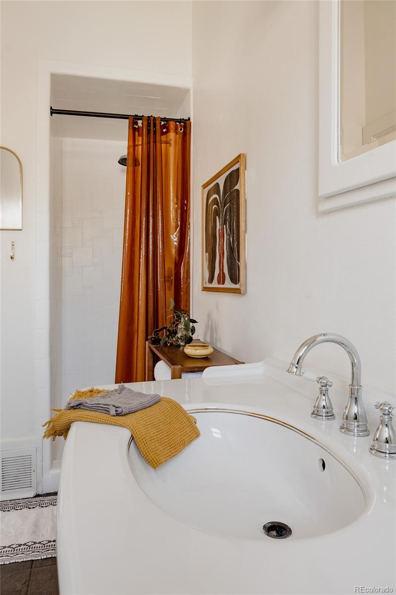 MLS Image #13 for 2841 w 27th avenue,denver, Colorado