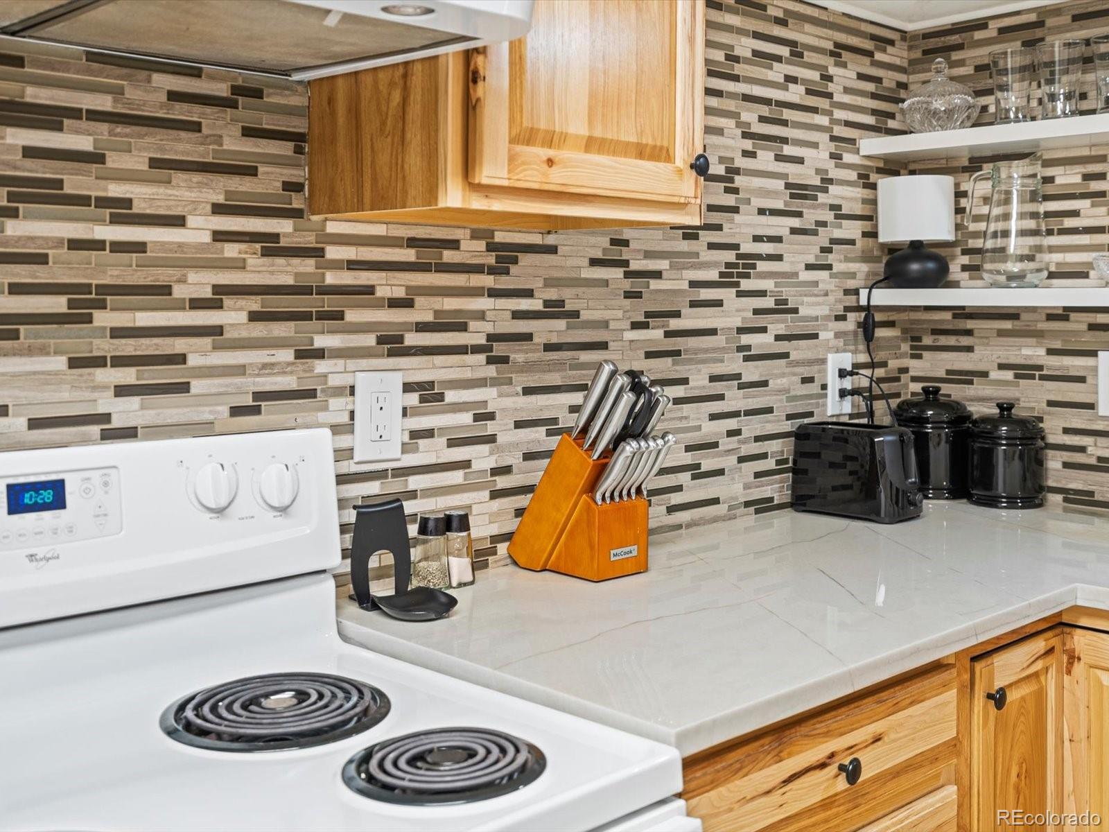 MLS Image #25 for 2433 e 90th avenue,thornton, Colorado