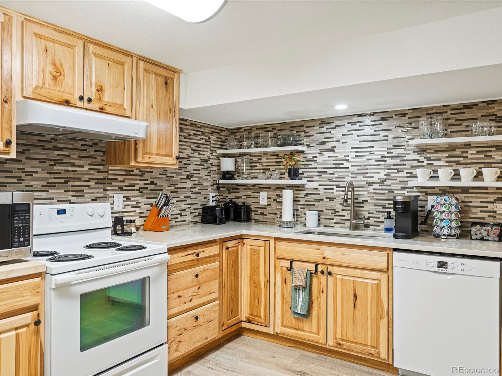 MLS Image #26 for 2433 e 90th avenue,thornton, Colorado