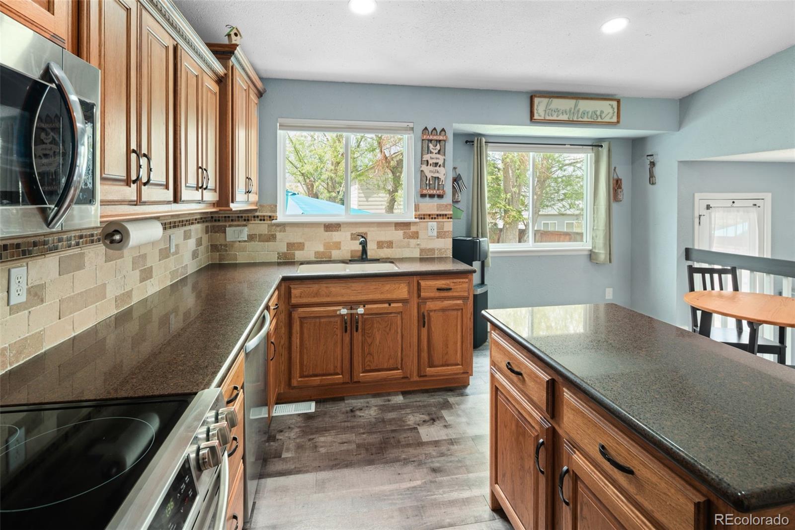 MLS Image #10 for 9677  castle ridge circle,highlands ranch, Colorado
