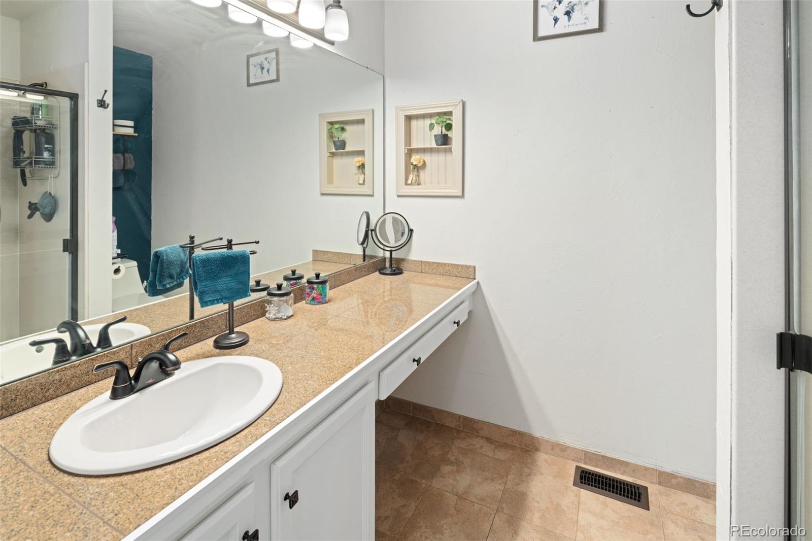 MLS Image #17 for 9677  castle ridge circle,highlands ranch, Colorado
