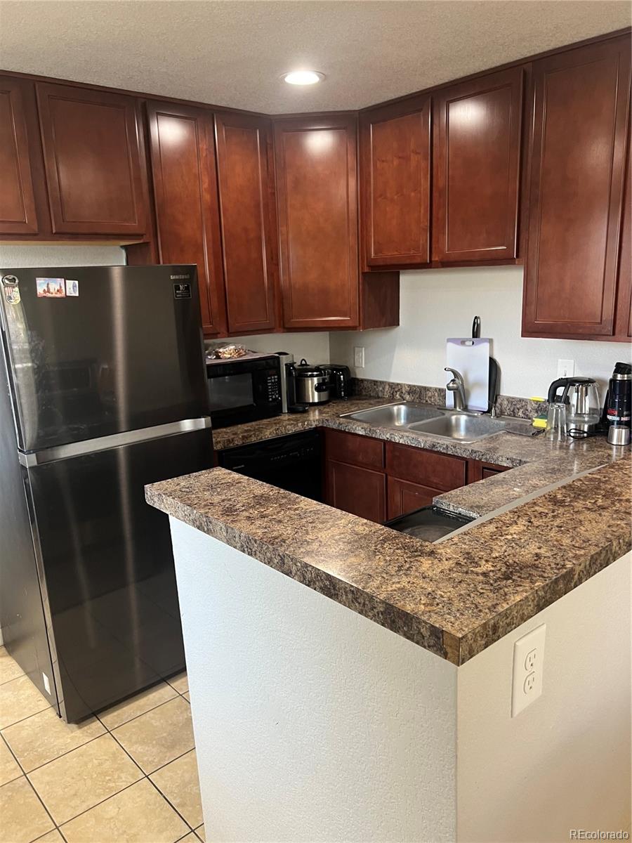 MLS Image #6 for 9041  lilly court,thornton, Colorado