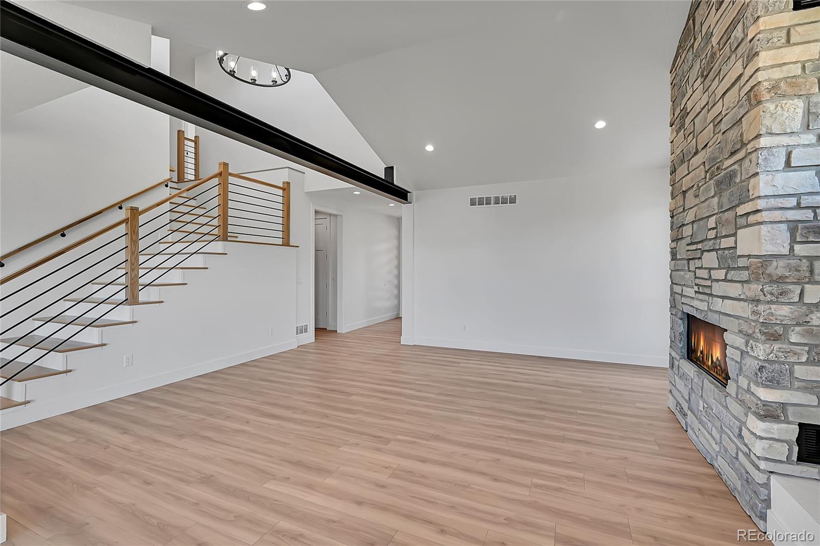 MLS Image #12 for 804  spyglass circle,louisville, Colorado