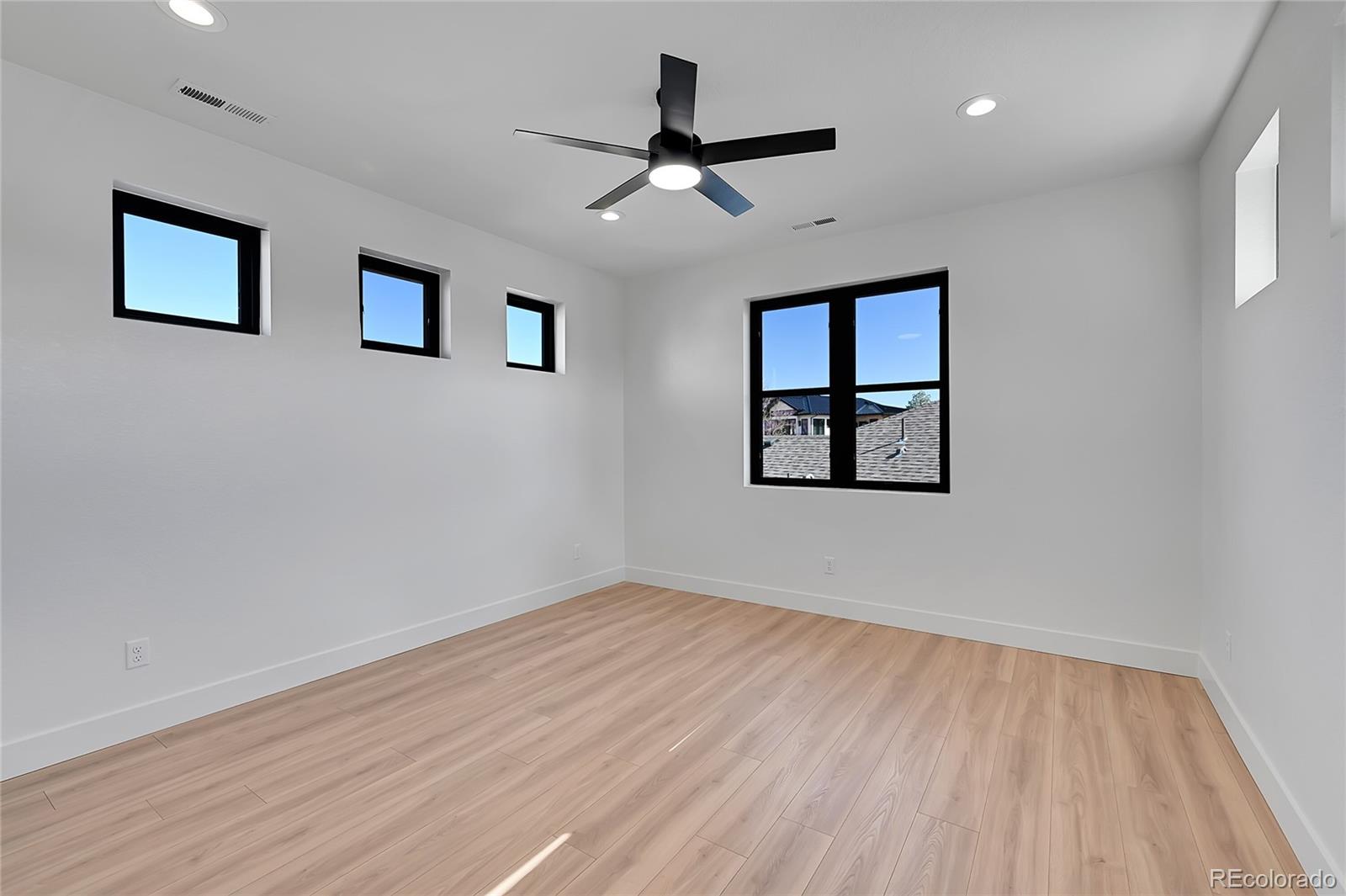 MLS Image #28 for 804  spyglass circle,louisville, Colorado