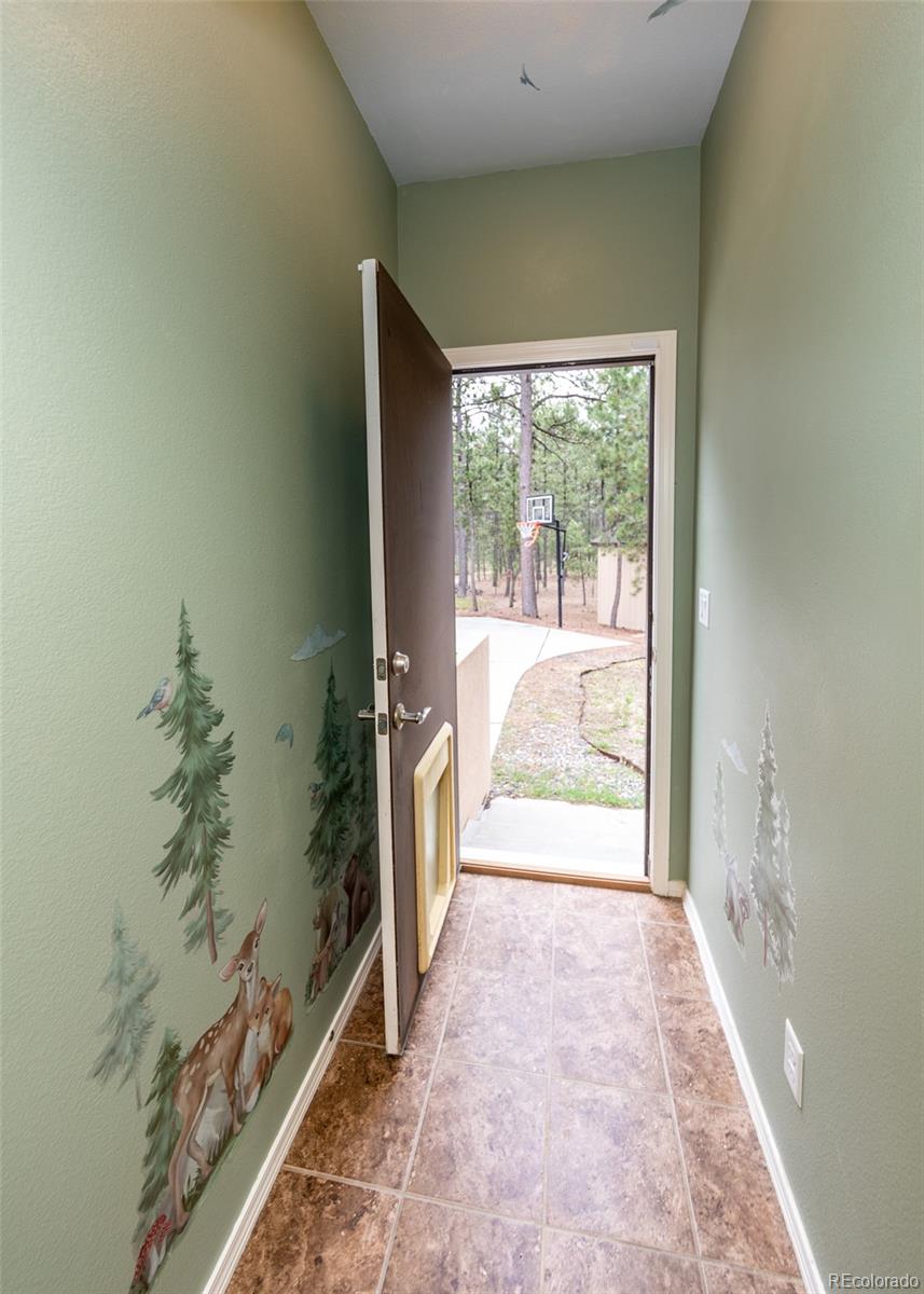 MLS Image #19 for 15948  huckleberry heights,colorado springs, Colorado