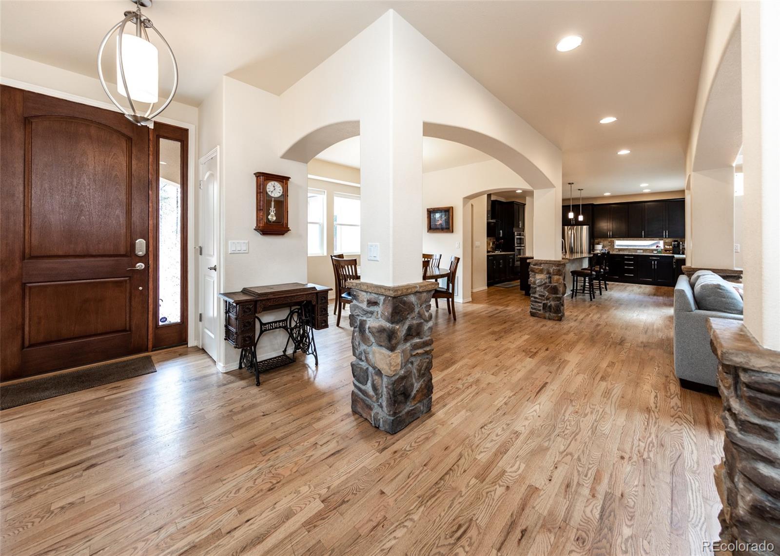 MLS Image #6 for 15948  huckleberry heights,colorado springs, Colorado