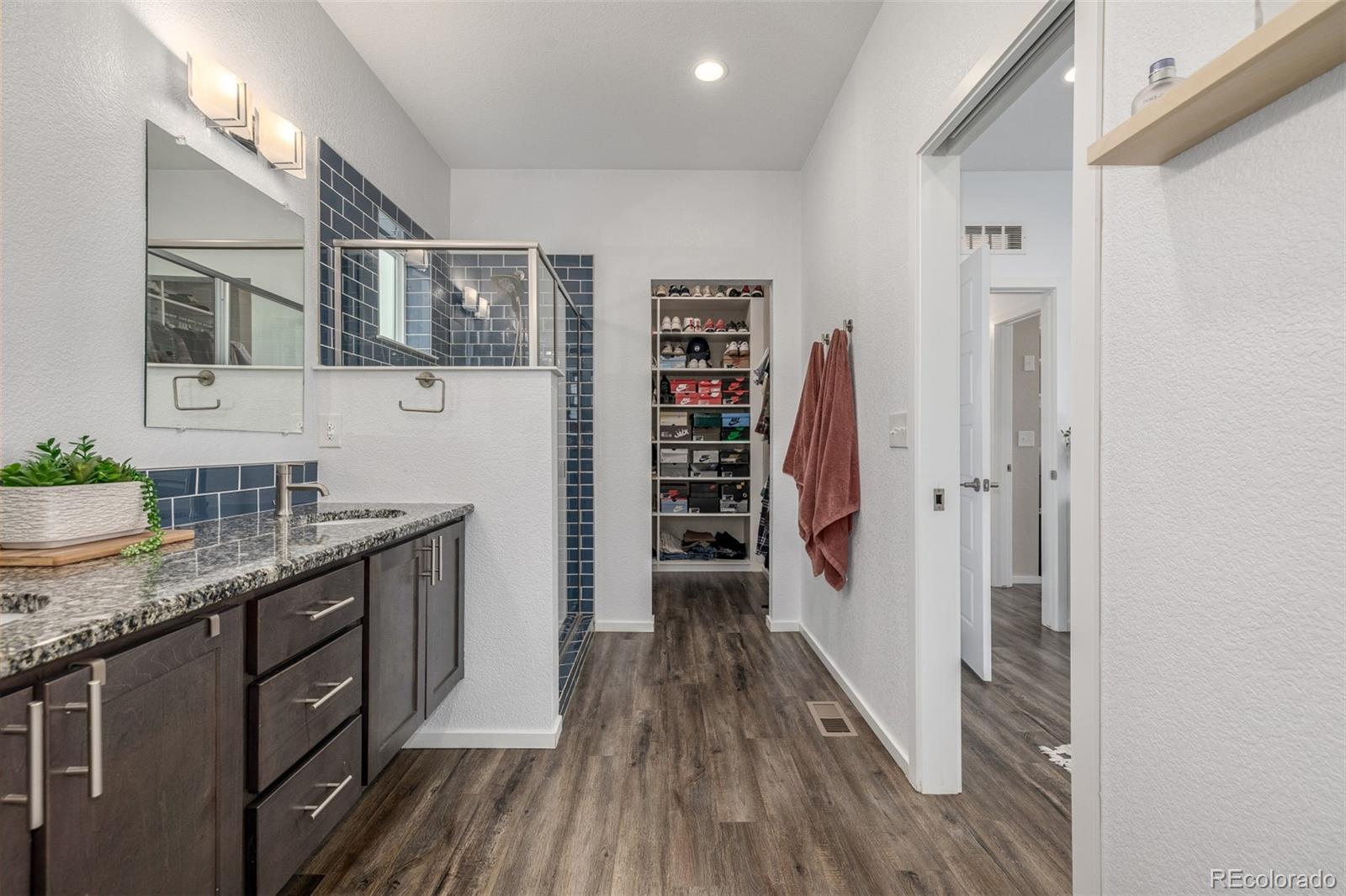 MLS Image #18 for 1754 w 66th avenue,denver, Colorado