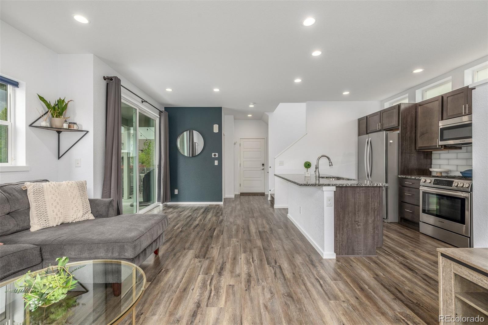 MLS Image #6 for 1754 w 66th avenue,denver, Colorado