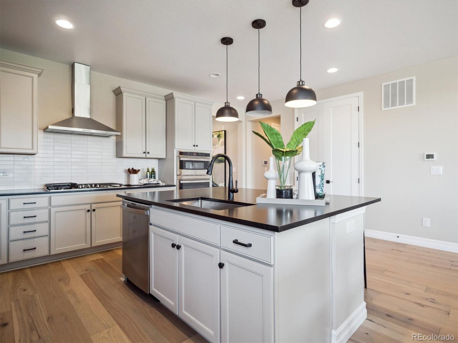 MLS Image #3 for 18940 e 96th place,commerce city, Colorado