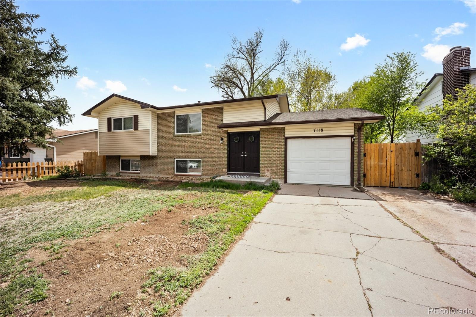MLS Image #2 for 7118  metropolitan street,colorado springs, Colorado